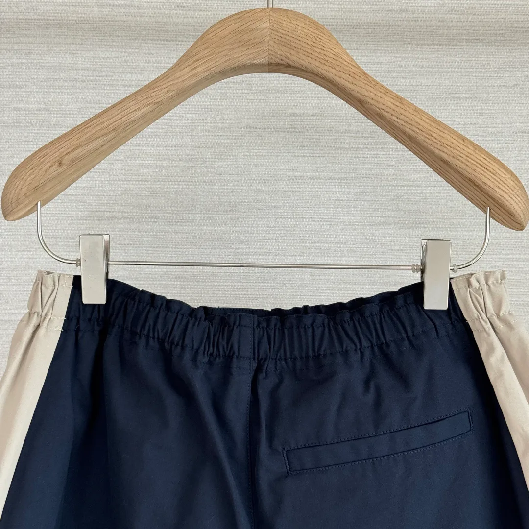 Women's Shorts SAINT LAURENT 17776941