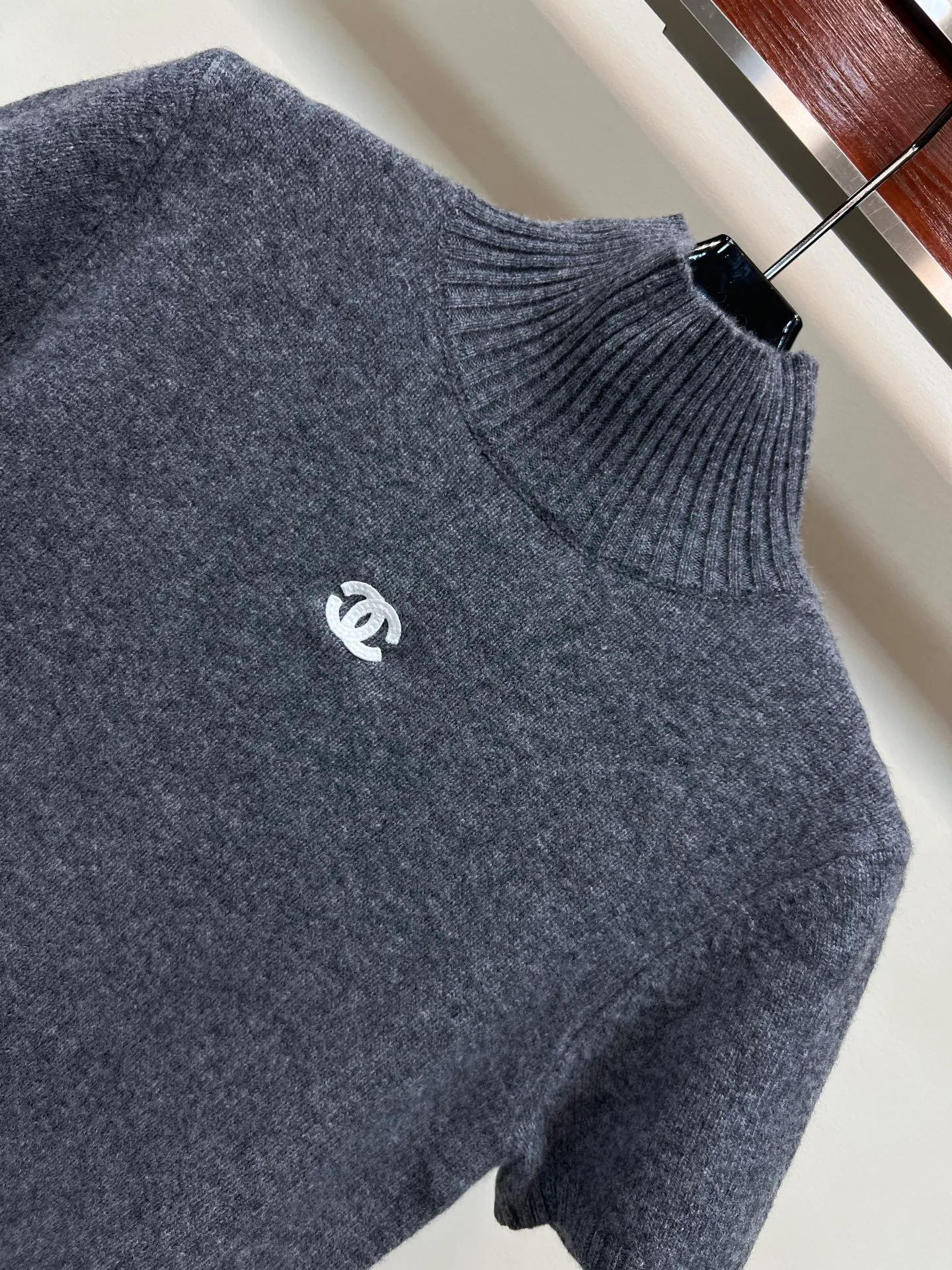 Women's Jumpers And Sweaters CHANEL 18407863