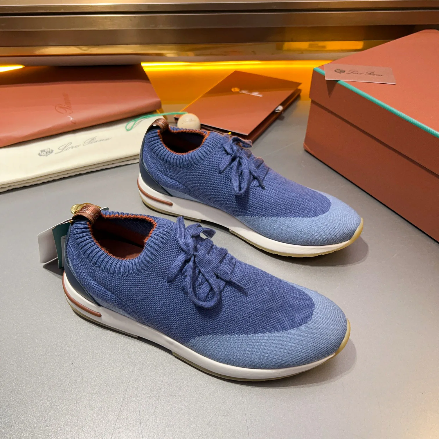 Men's Sneakers LORO PIANA 18250764