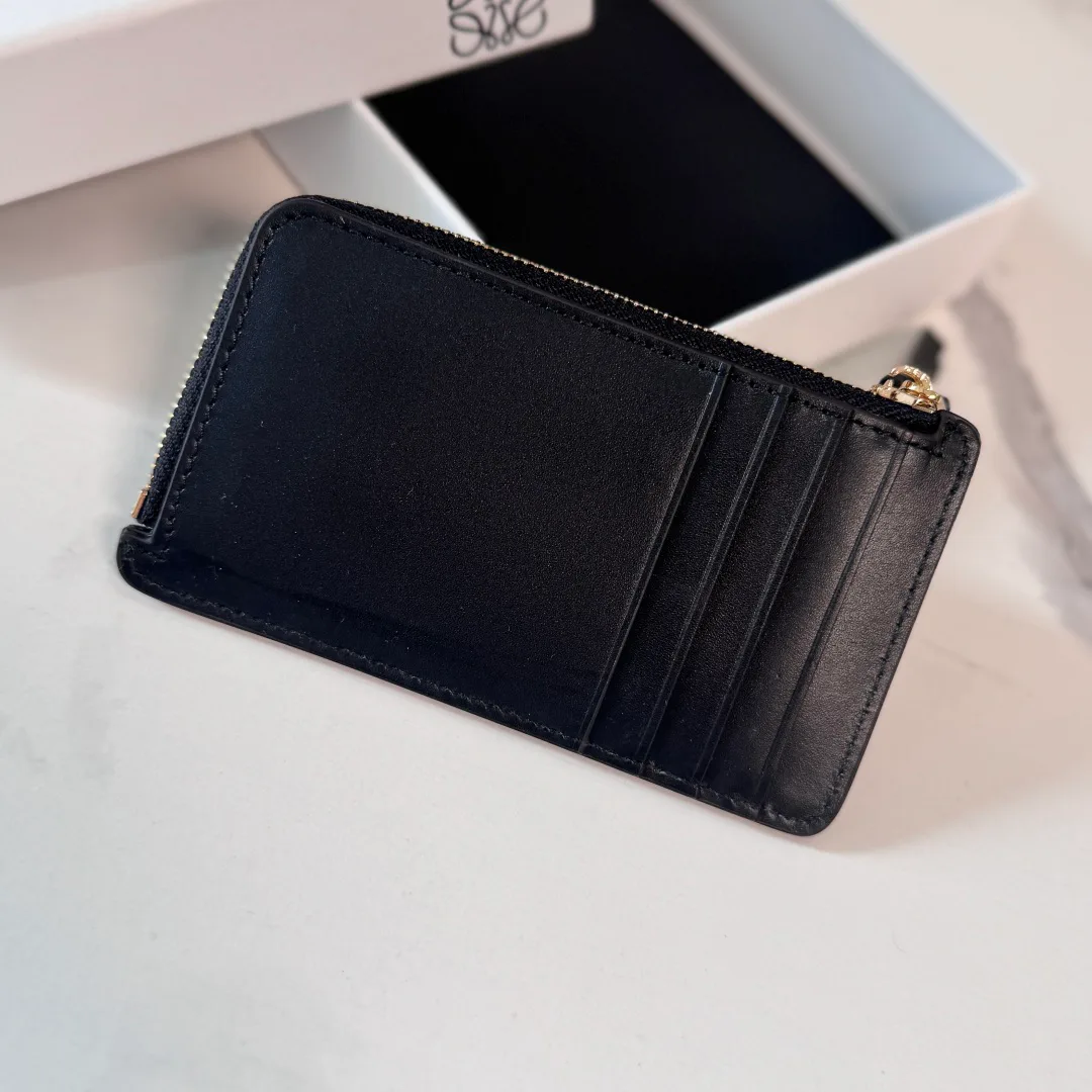 Women's Clutches LOEWE 17678680