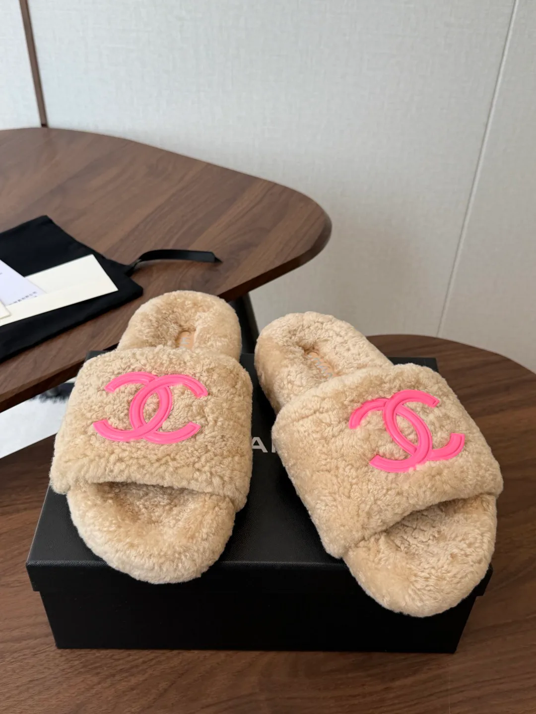 Women's Slippers CHANEL 18357266