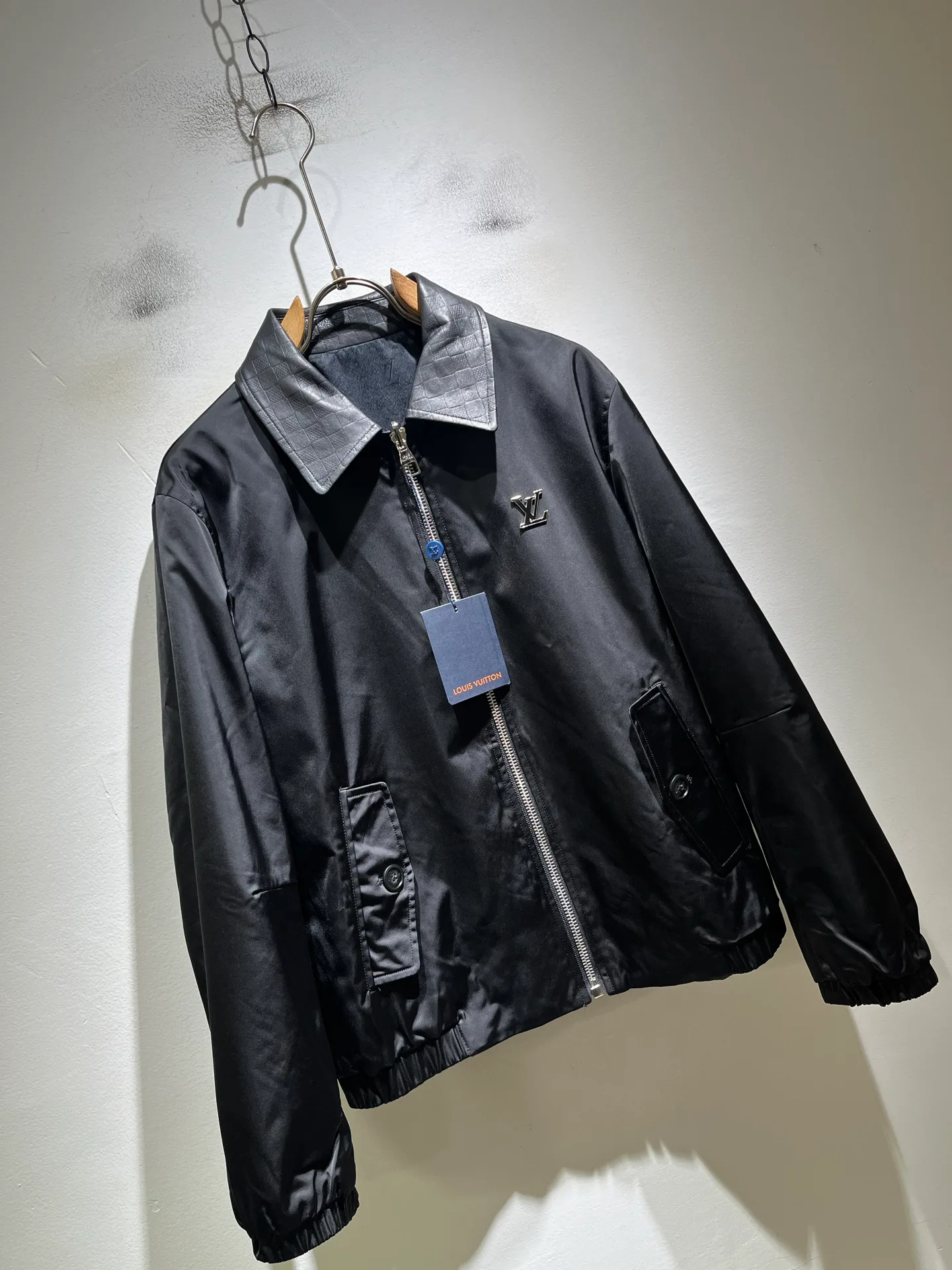 Men's Jackets And Down Jackets LOUIS VUITTON 18545932