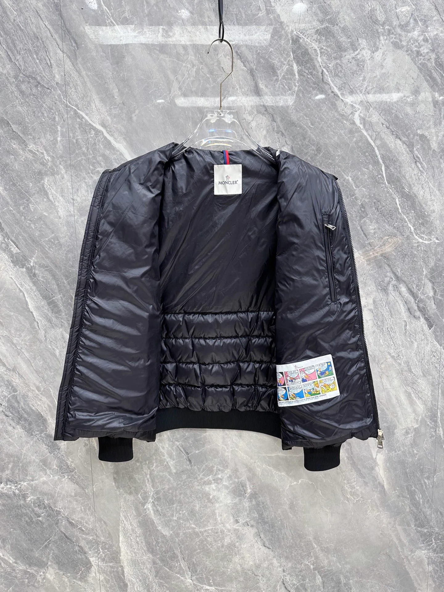 Куртки И Пуховики Мужские Moncler 18596298