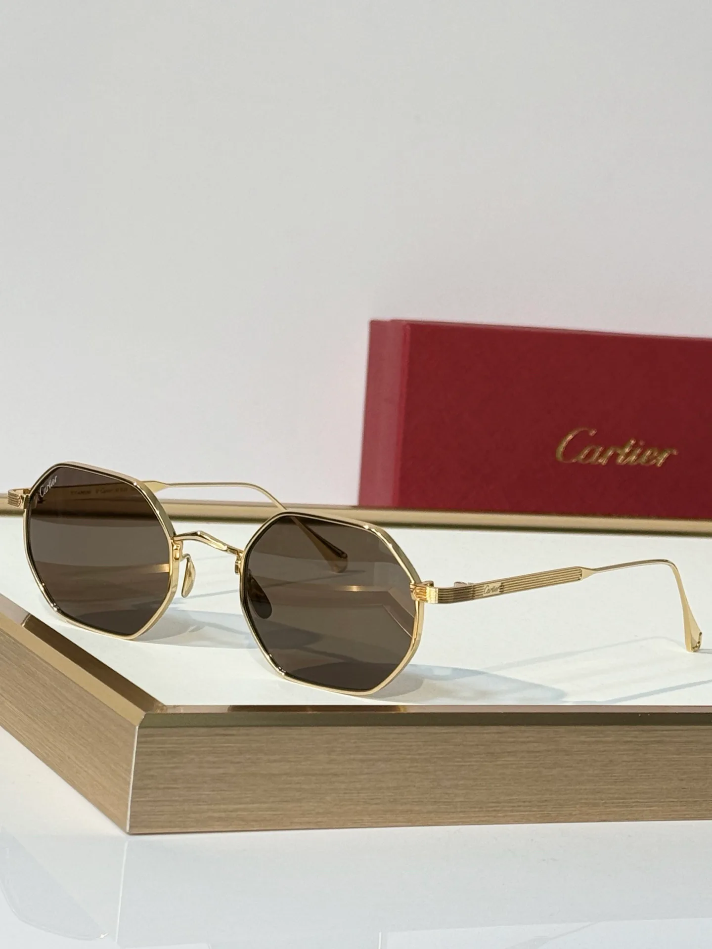 Glasses CARTIER 18117680