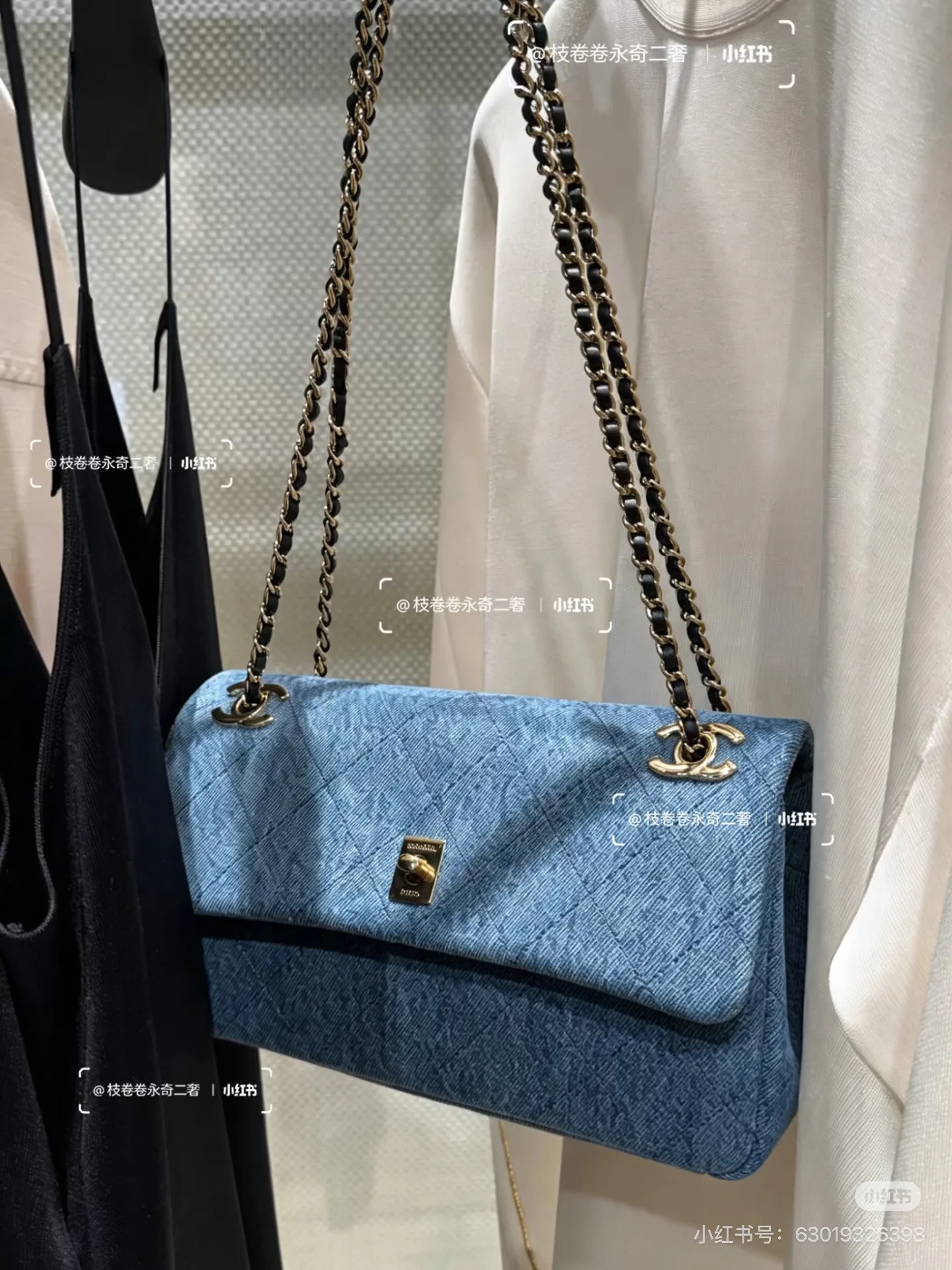 Women's Classic Handbags CHANEL 17364598
