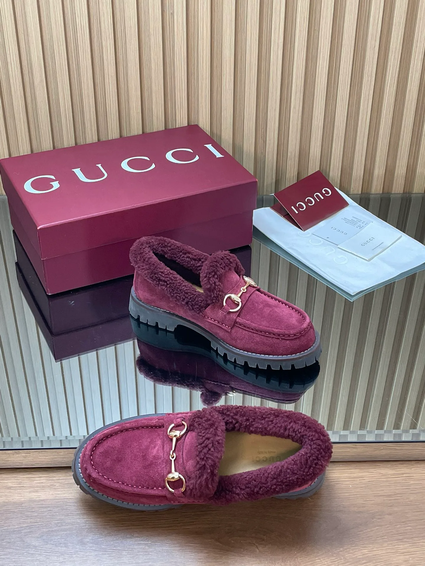 Women's Loafers And Moccasins GUCCI 18187067