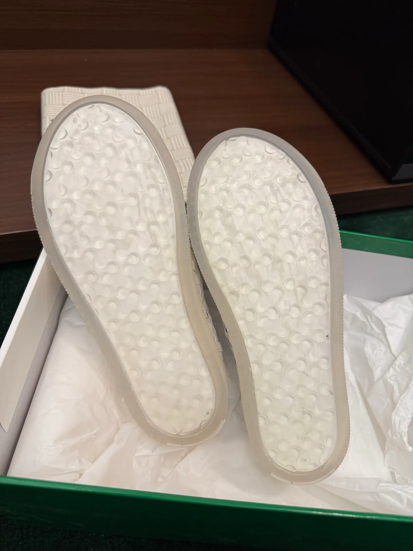 Women's Sneakers BOTTEGA VENETA 17386182