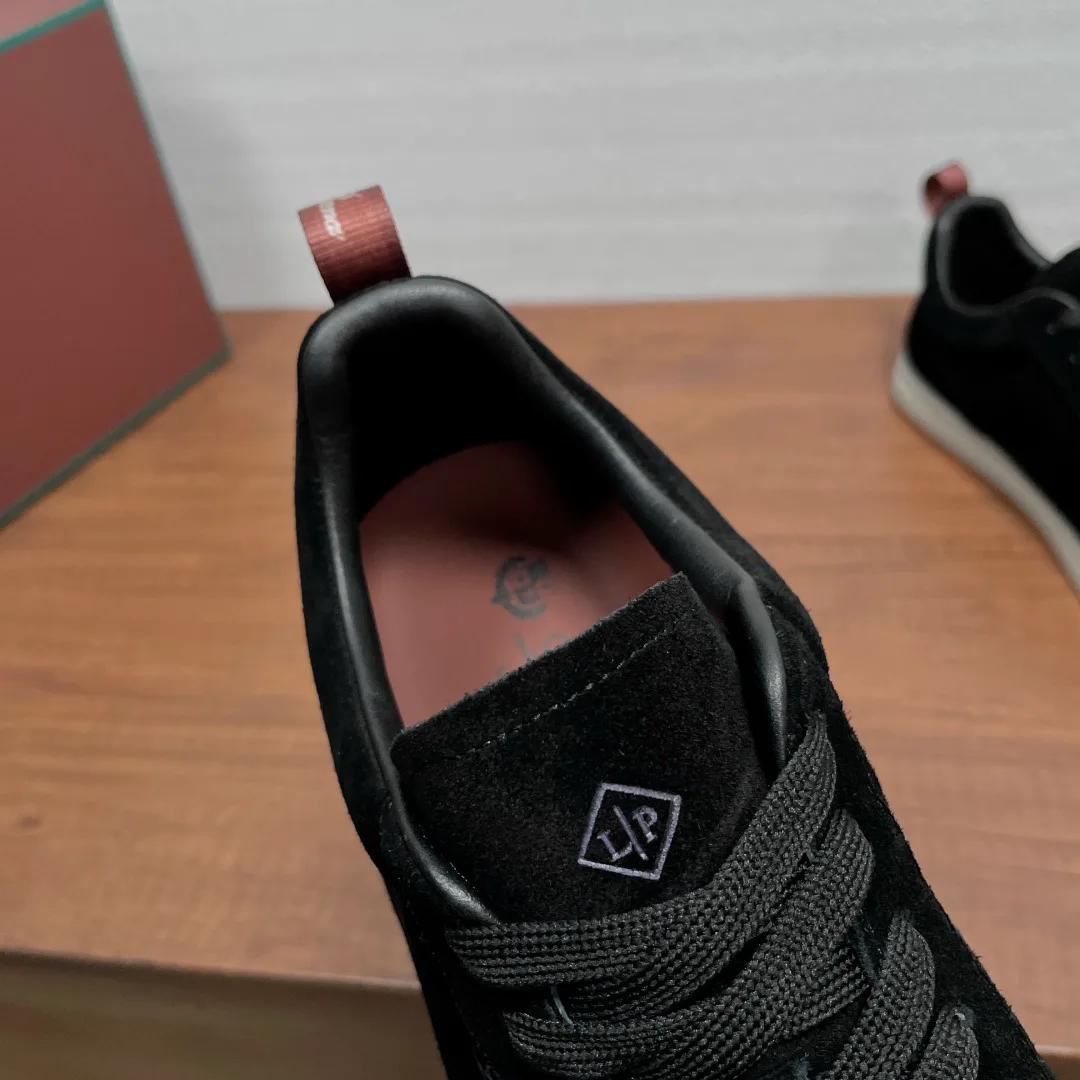 Men's Sneakers LORO PIANA 17542608