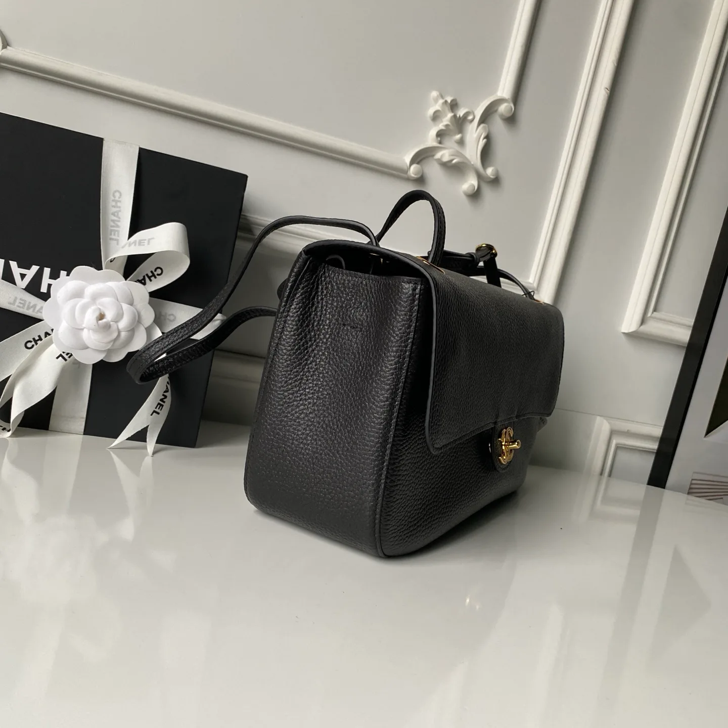 Women's Classic Handbags CHANEL 18207828