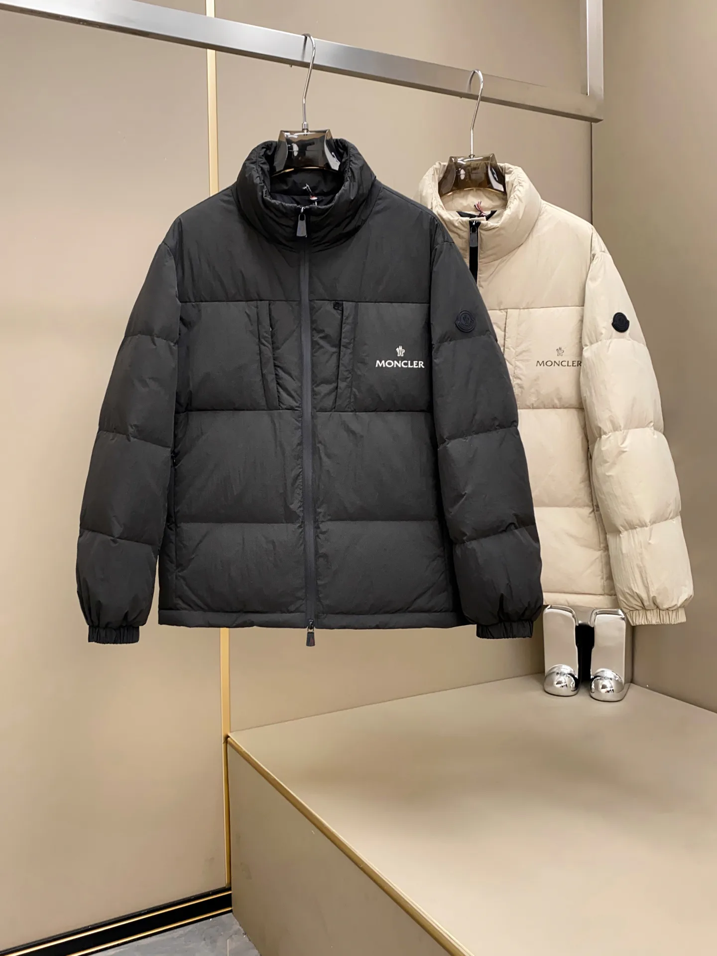 Men's Jackets And Down Jackets MONCLER 18111228