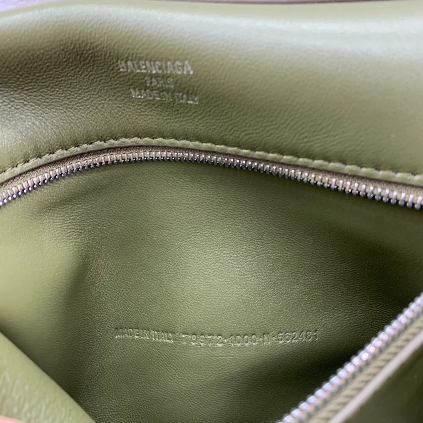Women's Classic Handbags BALENCIAGA 18410420
