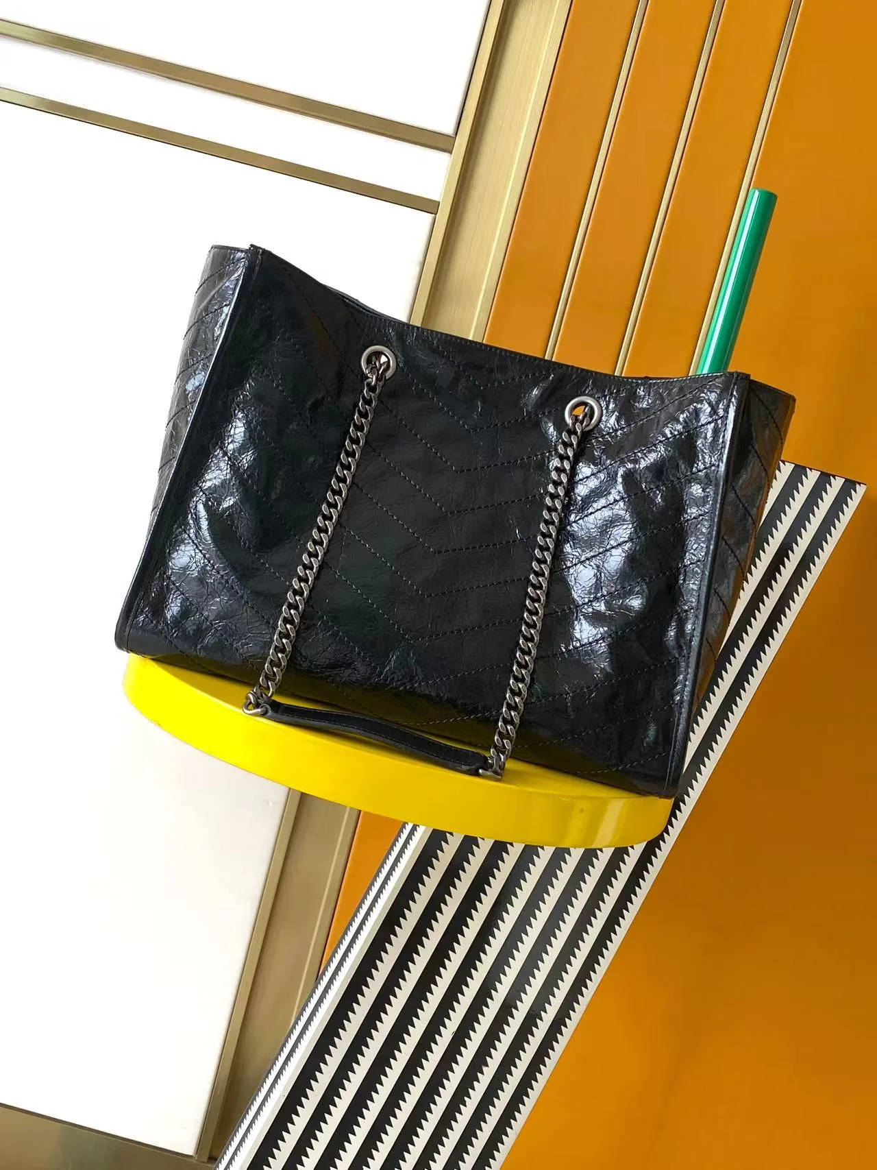 Women's Classic Handbags SAINT LAURENT 17629557