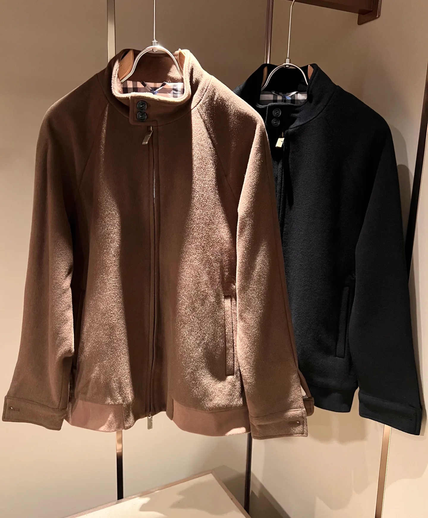 Men's Jackets And Down Jackets BURBERRY 18343142