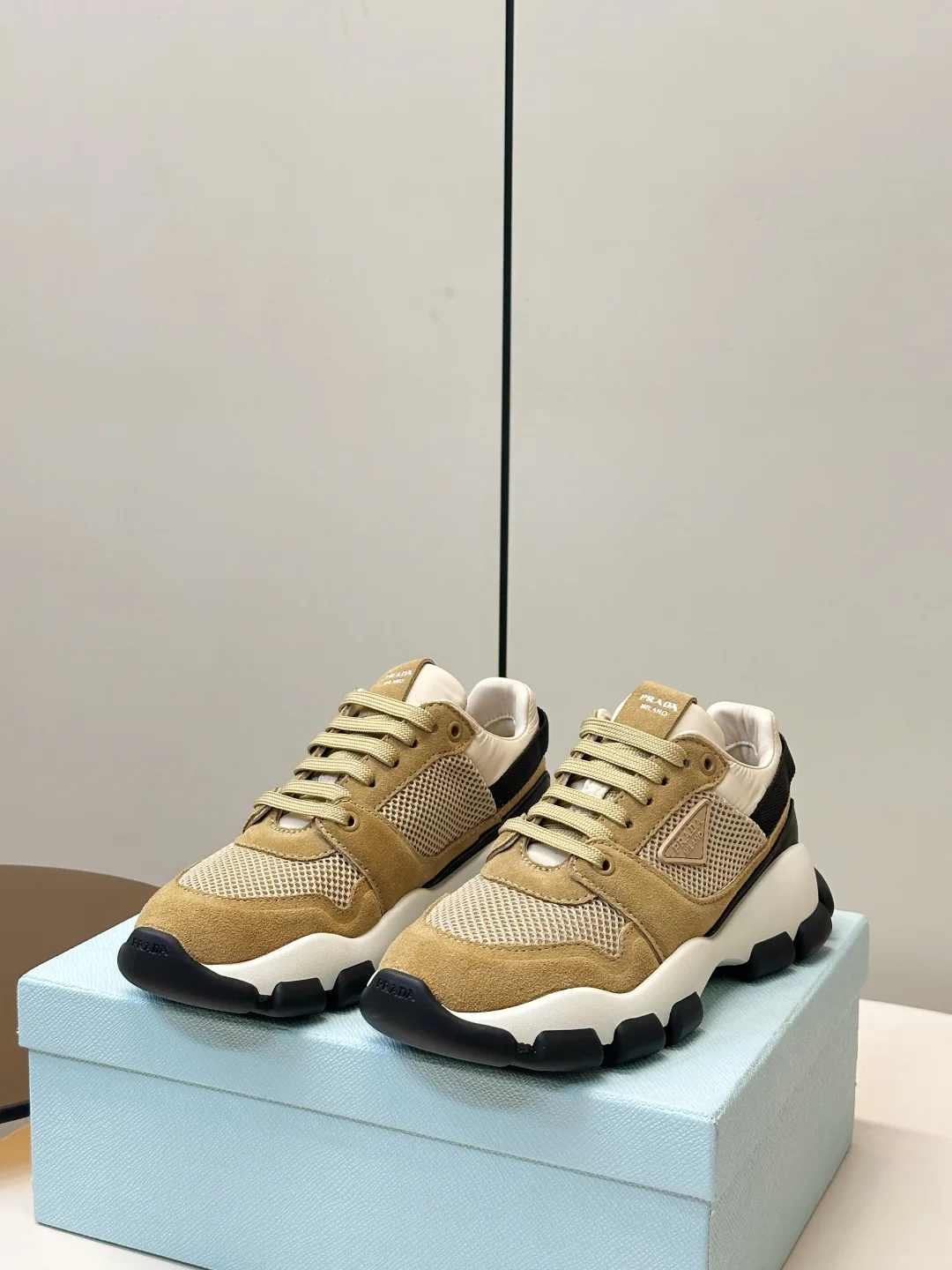 Men's Sneakers PRADA 17569120