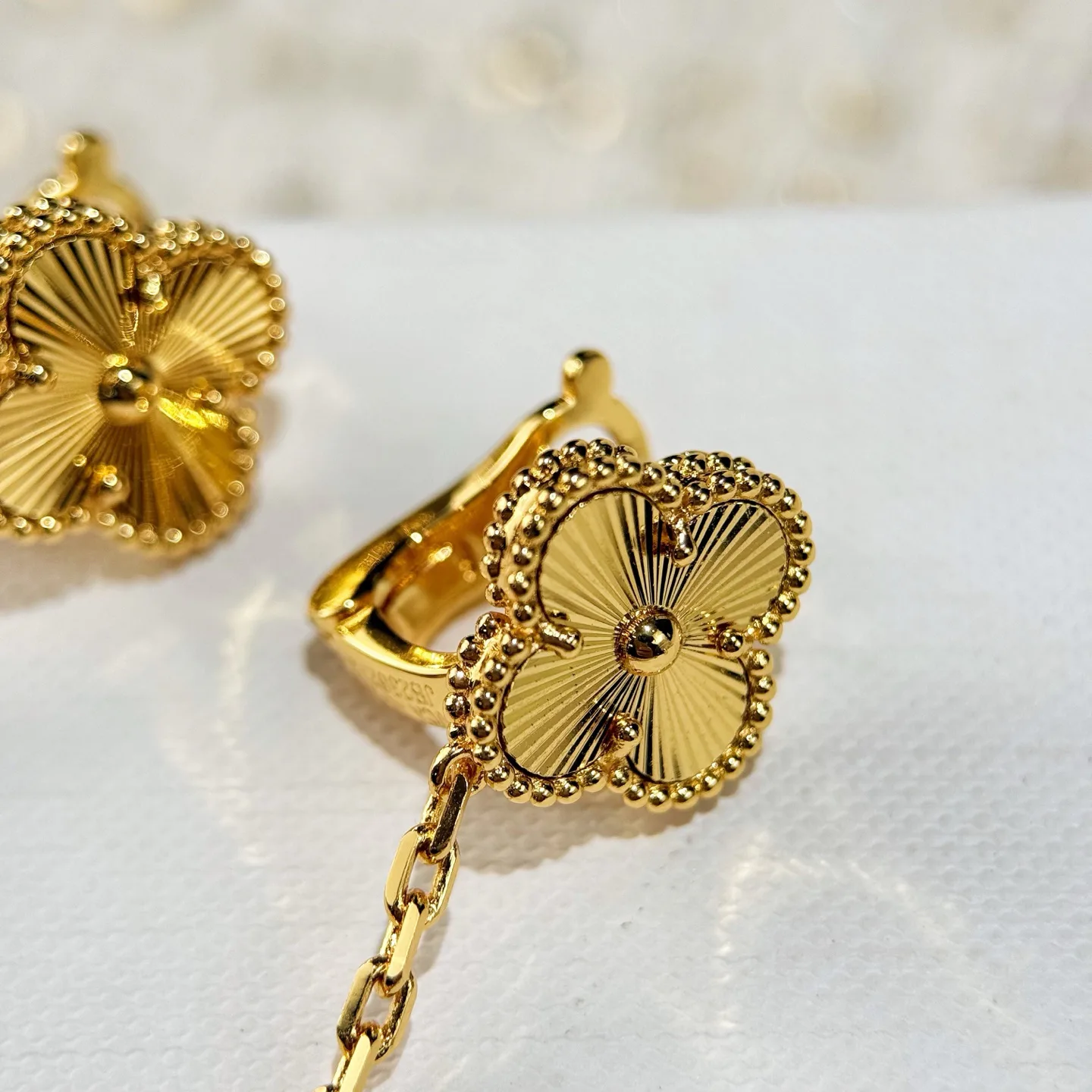 Jewelry VAN CLEEF & ARPELS 17936957