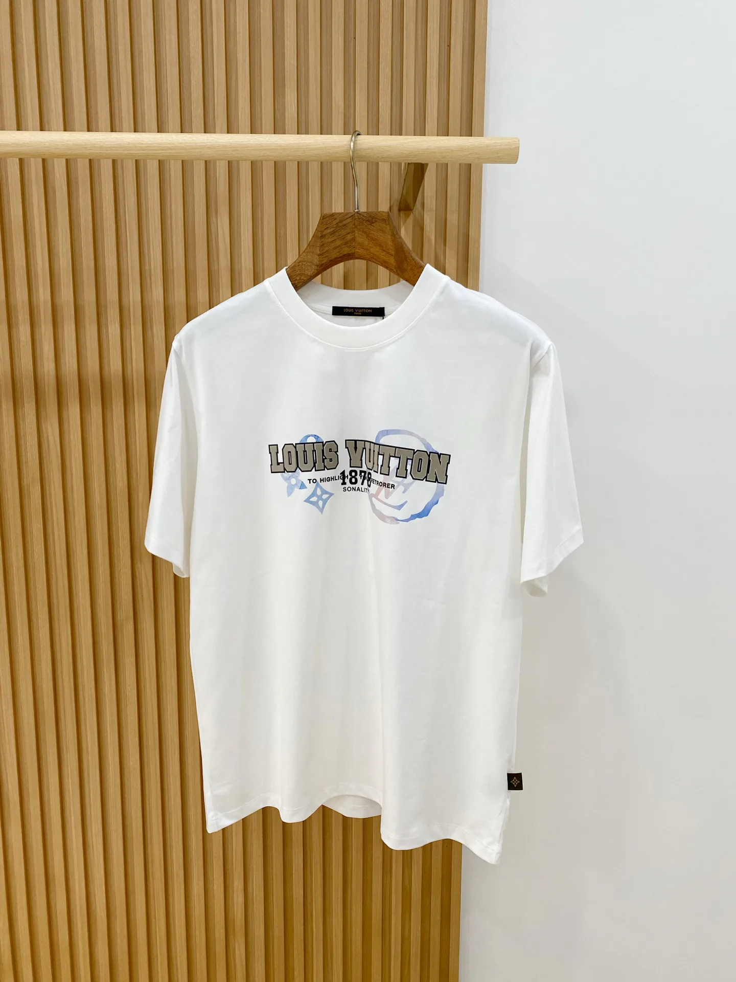 Men's T-Shirts LOUIS VUITTON 18246903