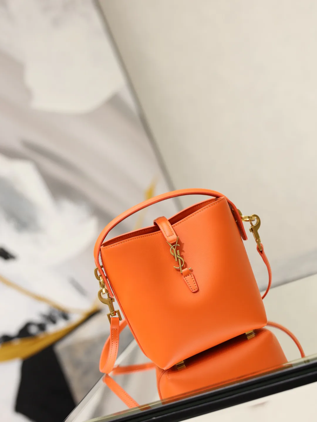 Women's Classic Handbags SAINT LAURENT 18321452