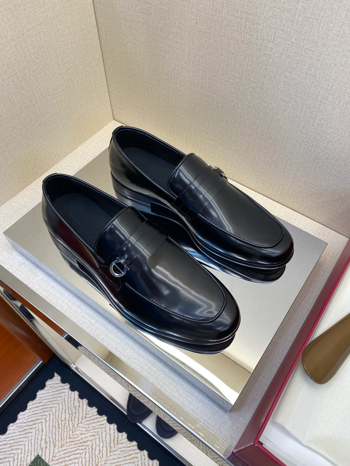 Men's Loafers And Dress Shoes SALVATORE FERRAGAMO 18468193