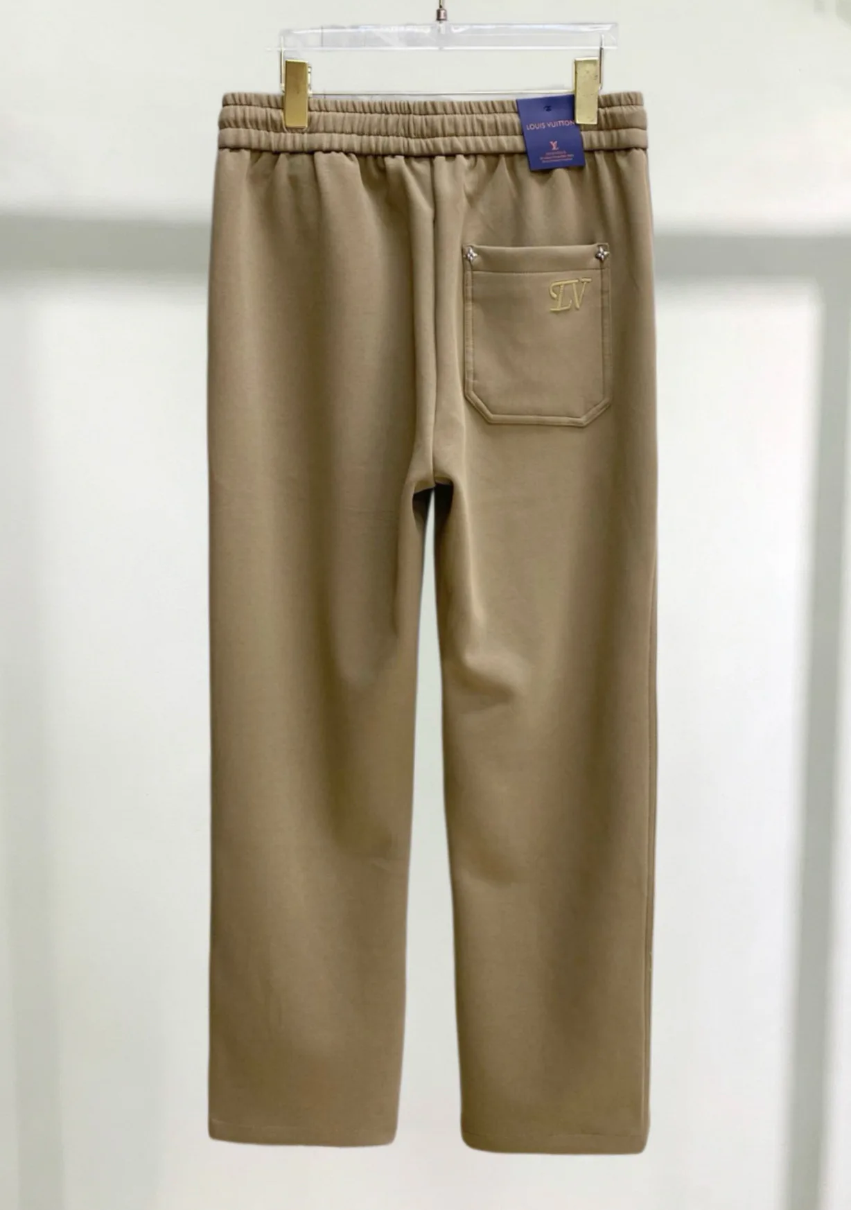 Men's Trousers LOUIS VUITTON 17973704