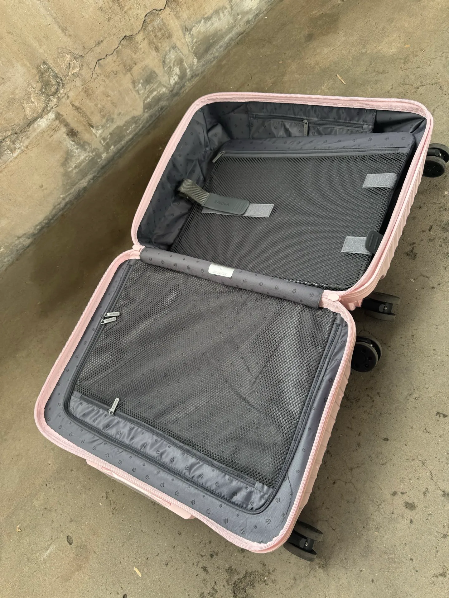 Suitcases RIMOWA 17803835