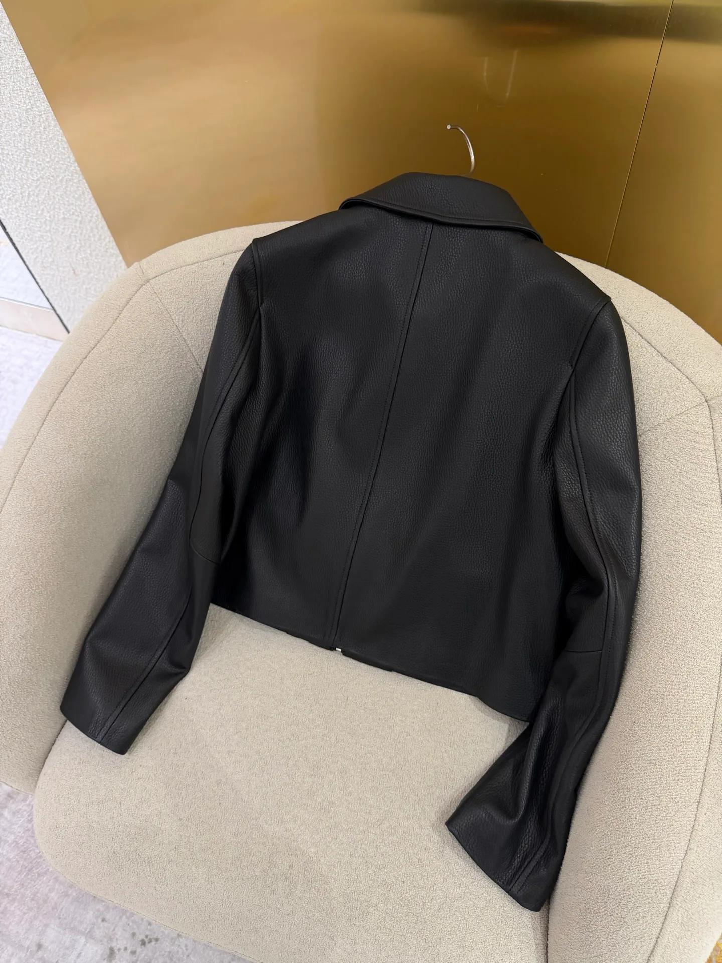Women's Leather Jackets And Sheepskin Coats HERMES 17834187