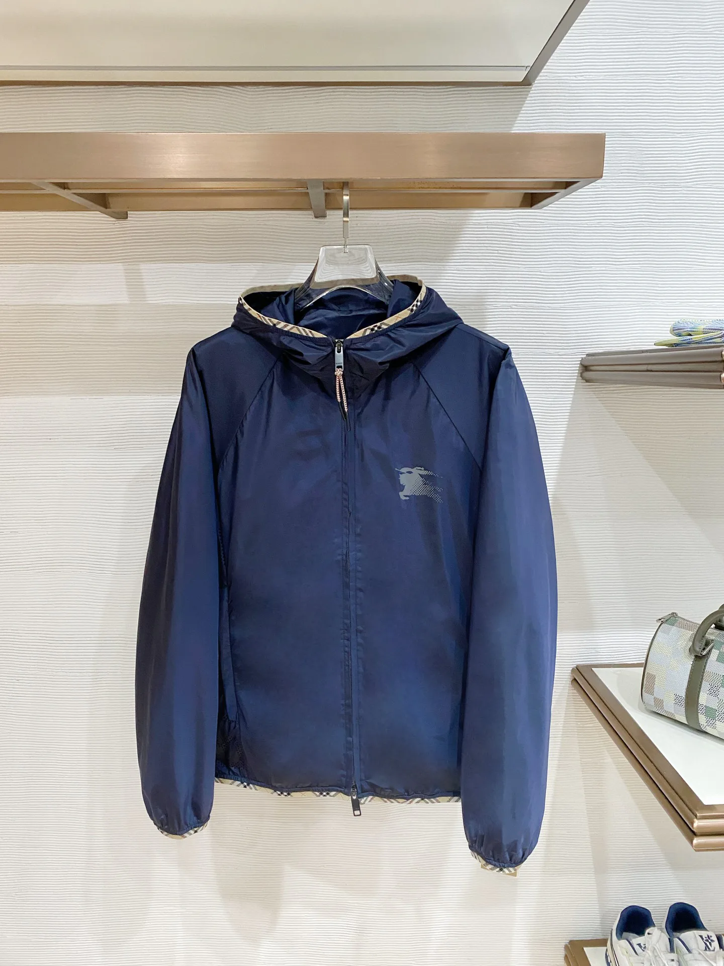 Men's Jackets And Down Jackets BURBERRY 17993455