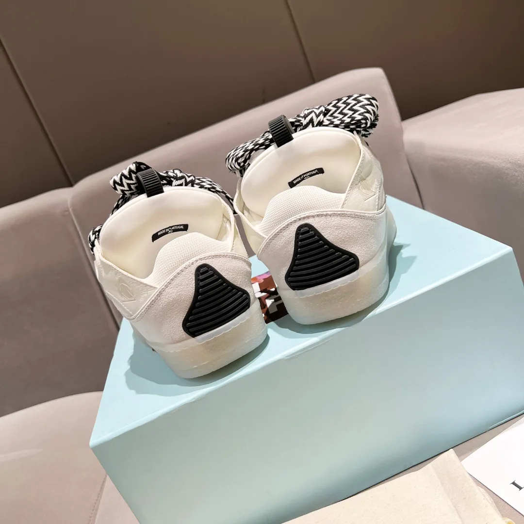 Women's Sneakers LANVIN 17955176