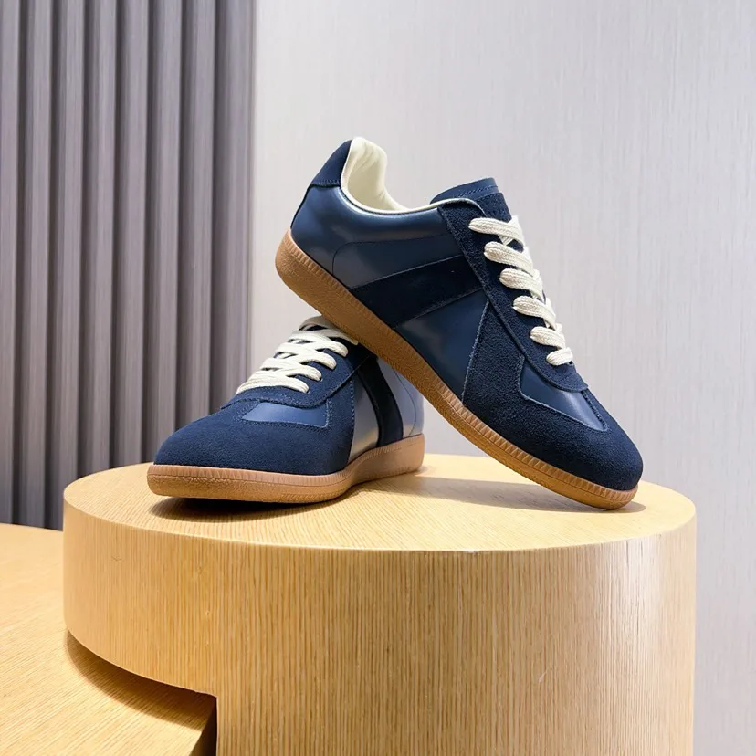 Women's Sneakers MAISON MARGIELA 17286710