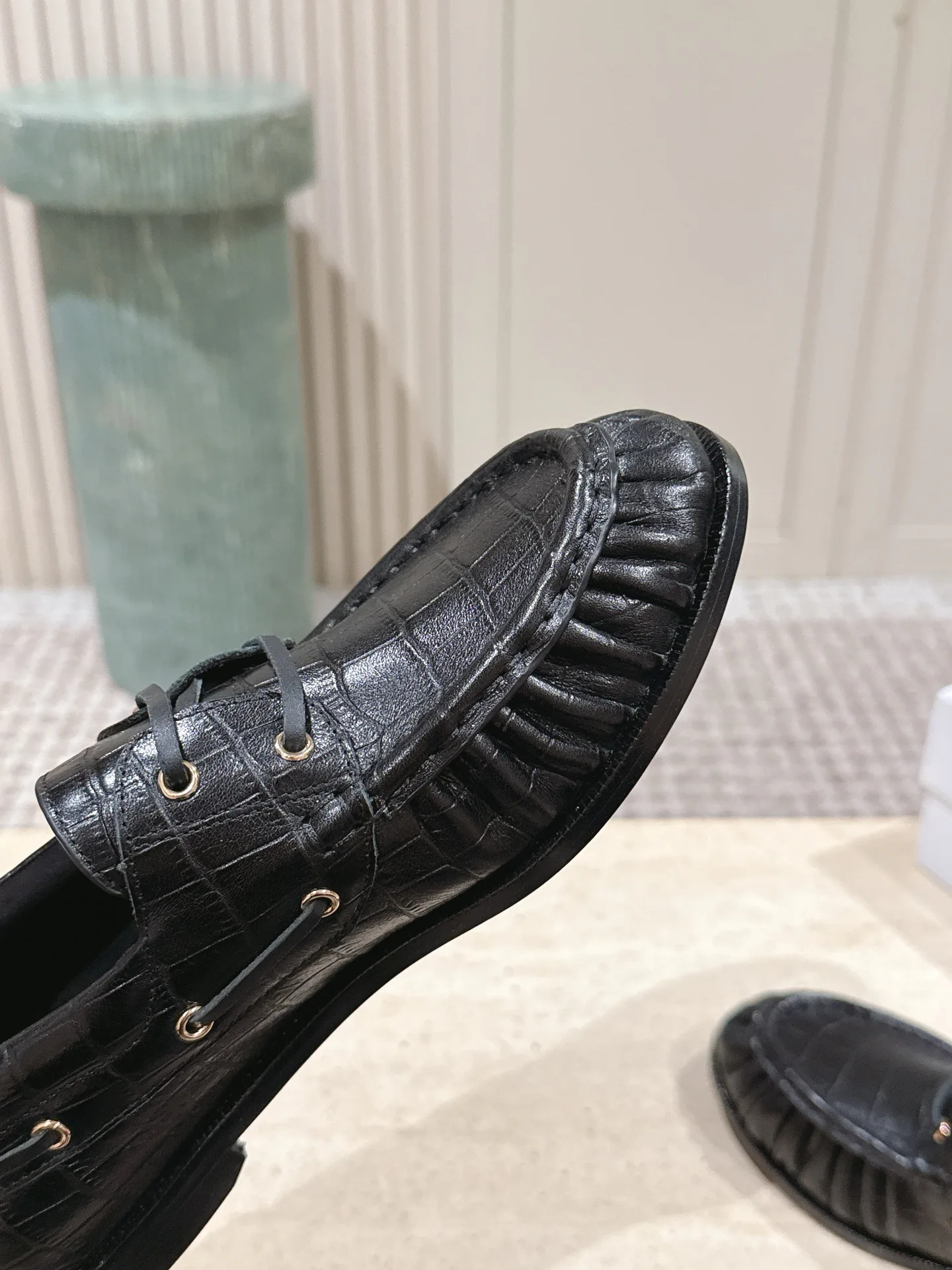 Women's Loafers And Moccasins SAINT LAURENT 18092265