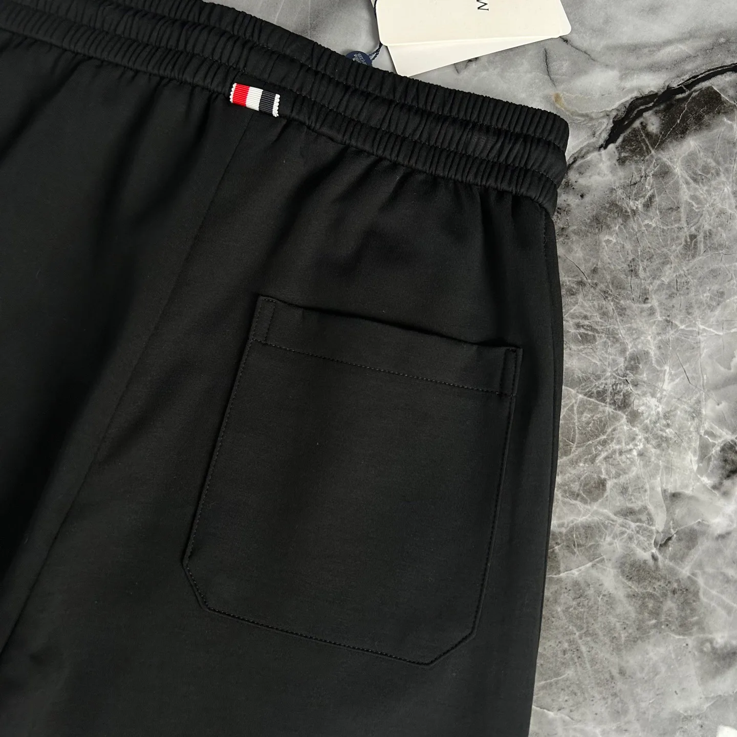 Men's Trousers MONCLER 17642137