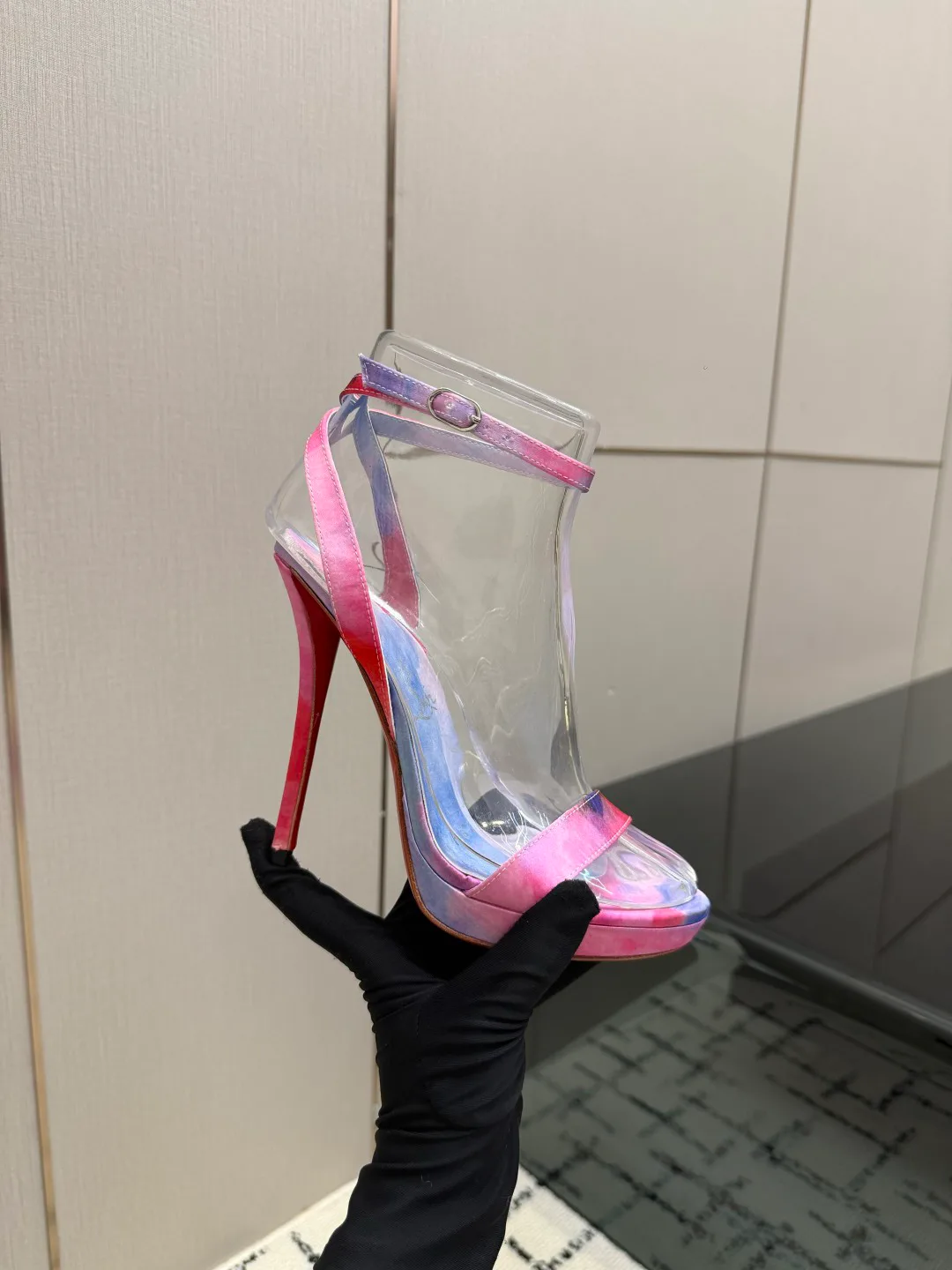 Women's Open-Toe Sandals CHRISTIAN LOUBOUTIN 17234909