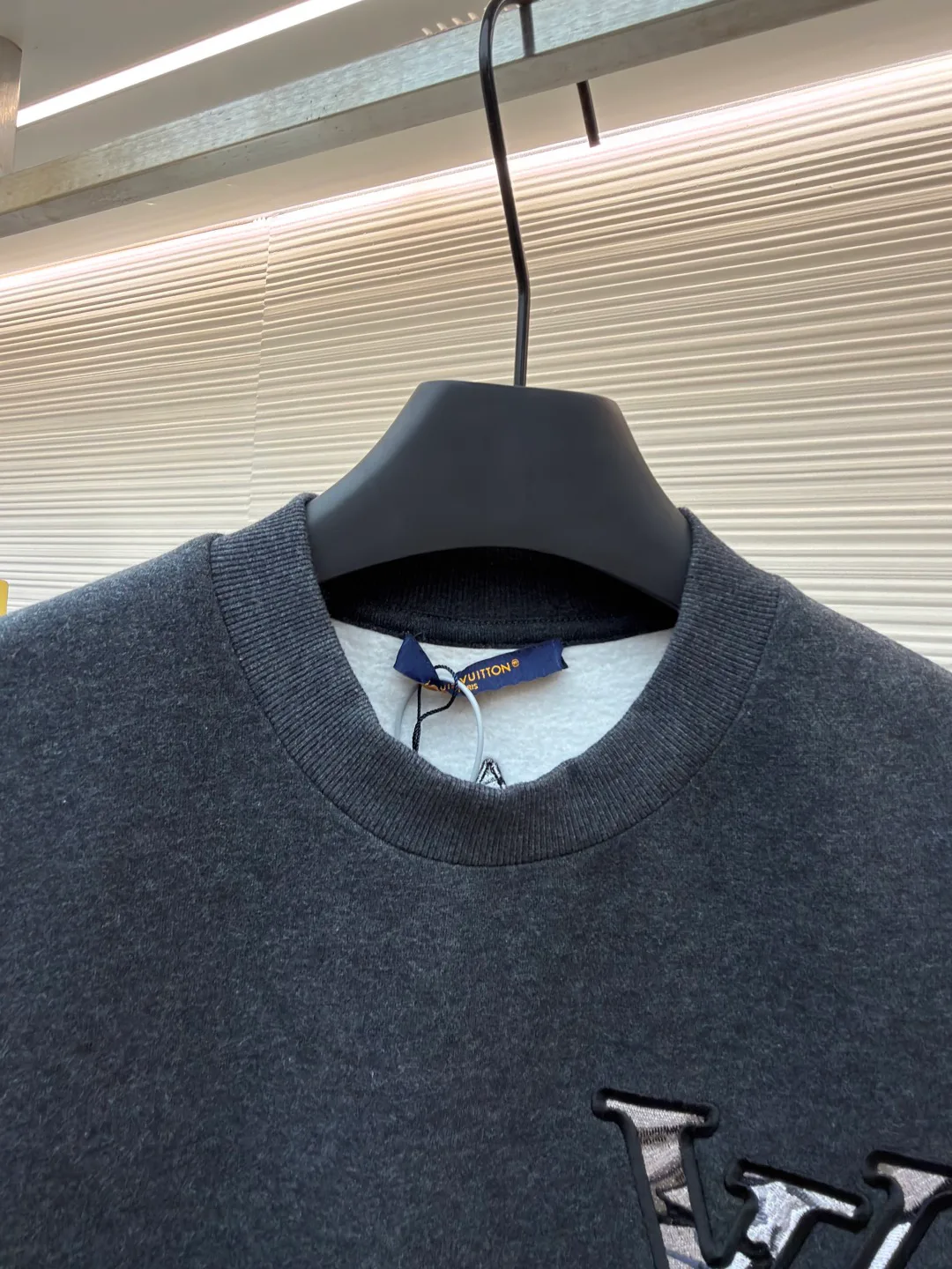 Men's Sweatshirts And Hoodies LOUIS VUITTON 18260622
