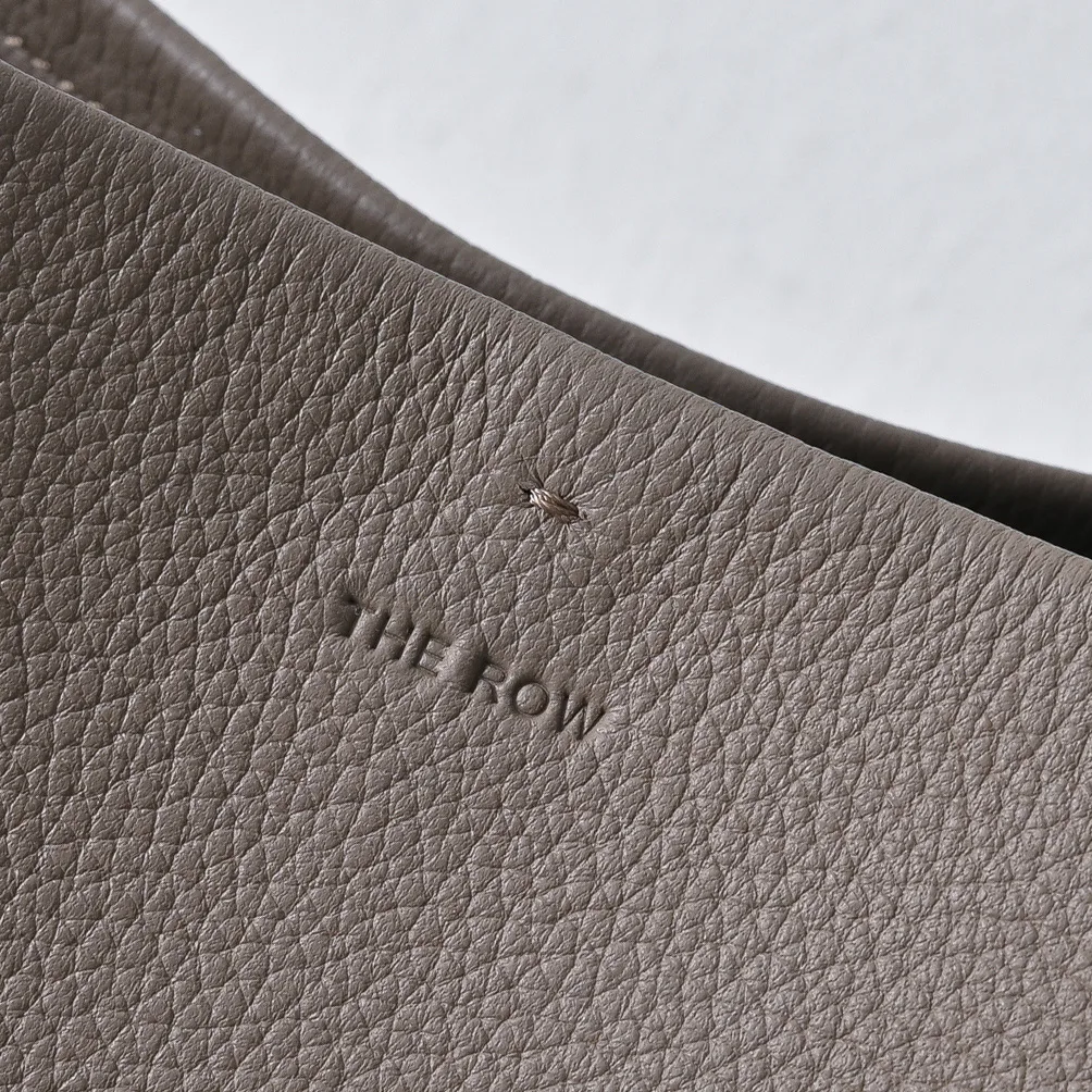 Women's Classic Handbags THE ROW 17449009