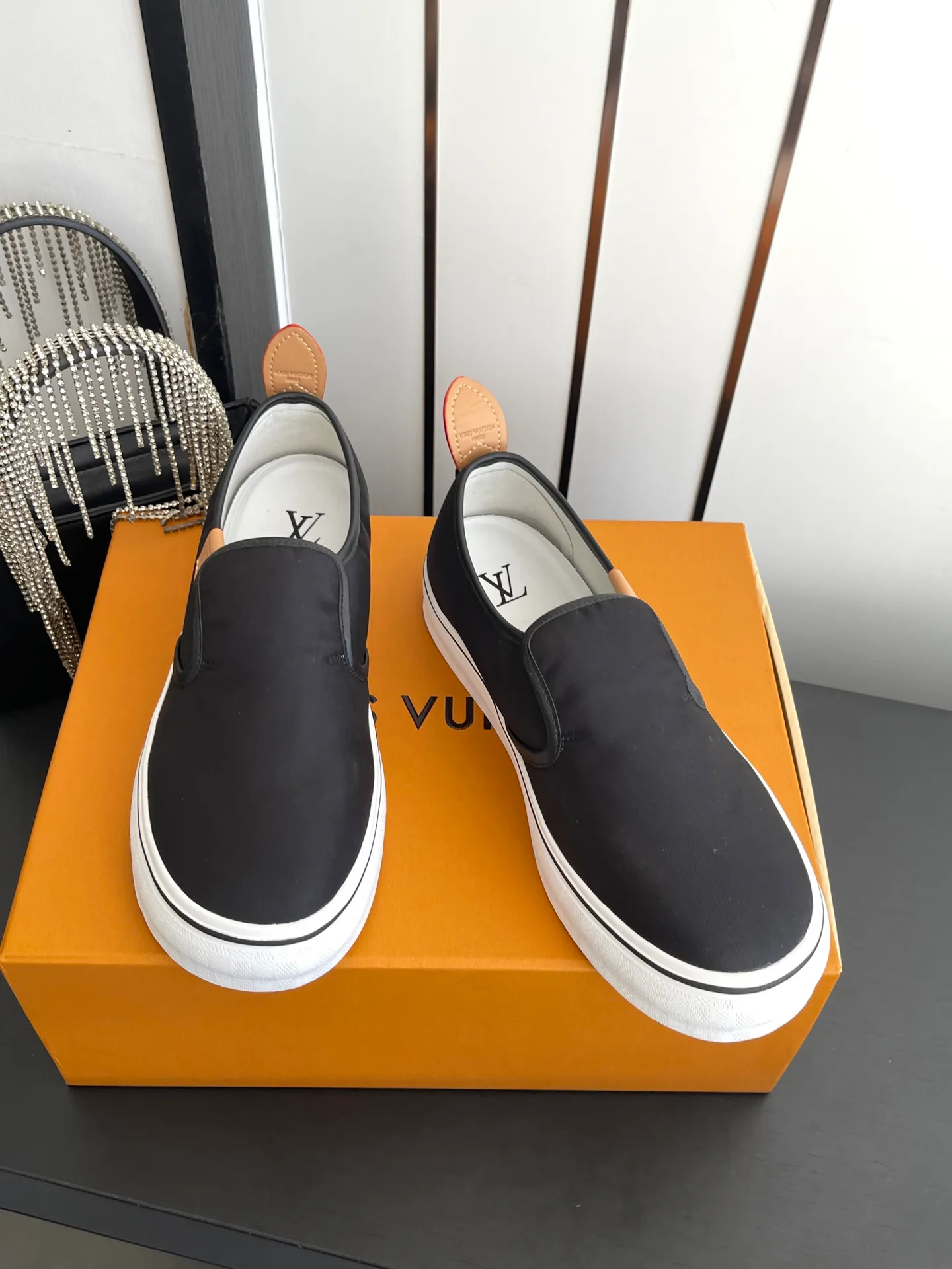 Men's Sneakers LOUIS VUITTON 17908529