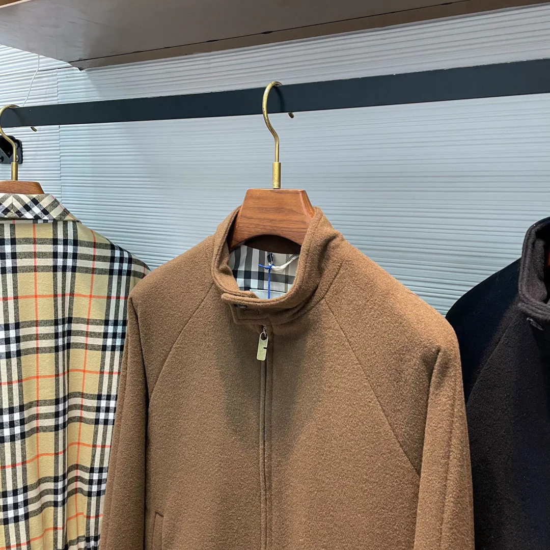 Men's Jackets And Down Jackets BURBERRY 18499558