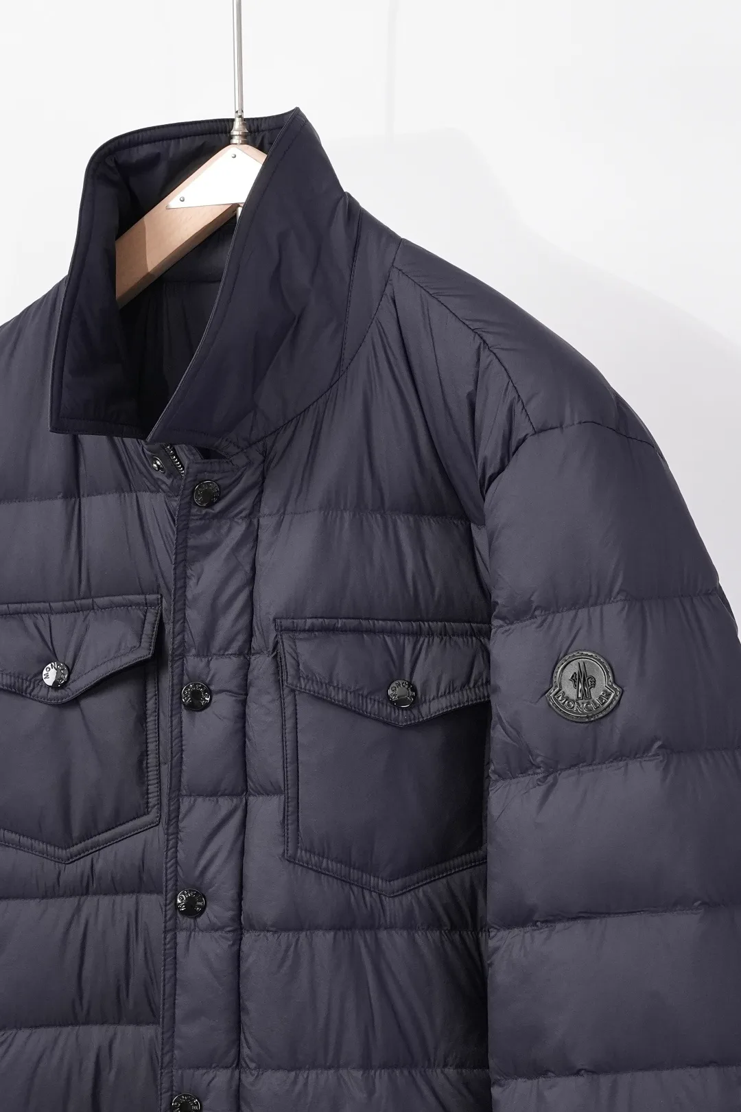 Men's Jackets And Down Jackets MONCLER 18507122