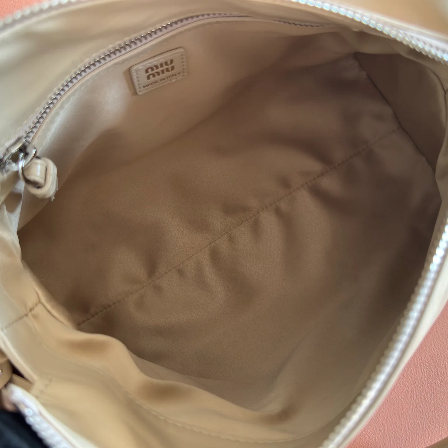 Women's Classic Handbags MIU MIU 18148108