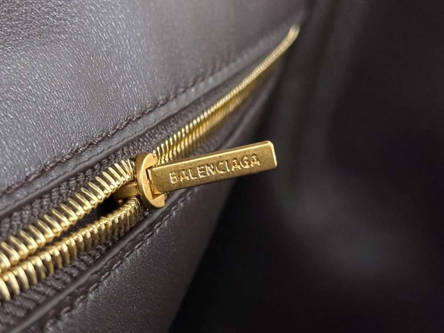 Классические Сумки Женские Balenciaga 18608579