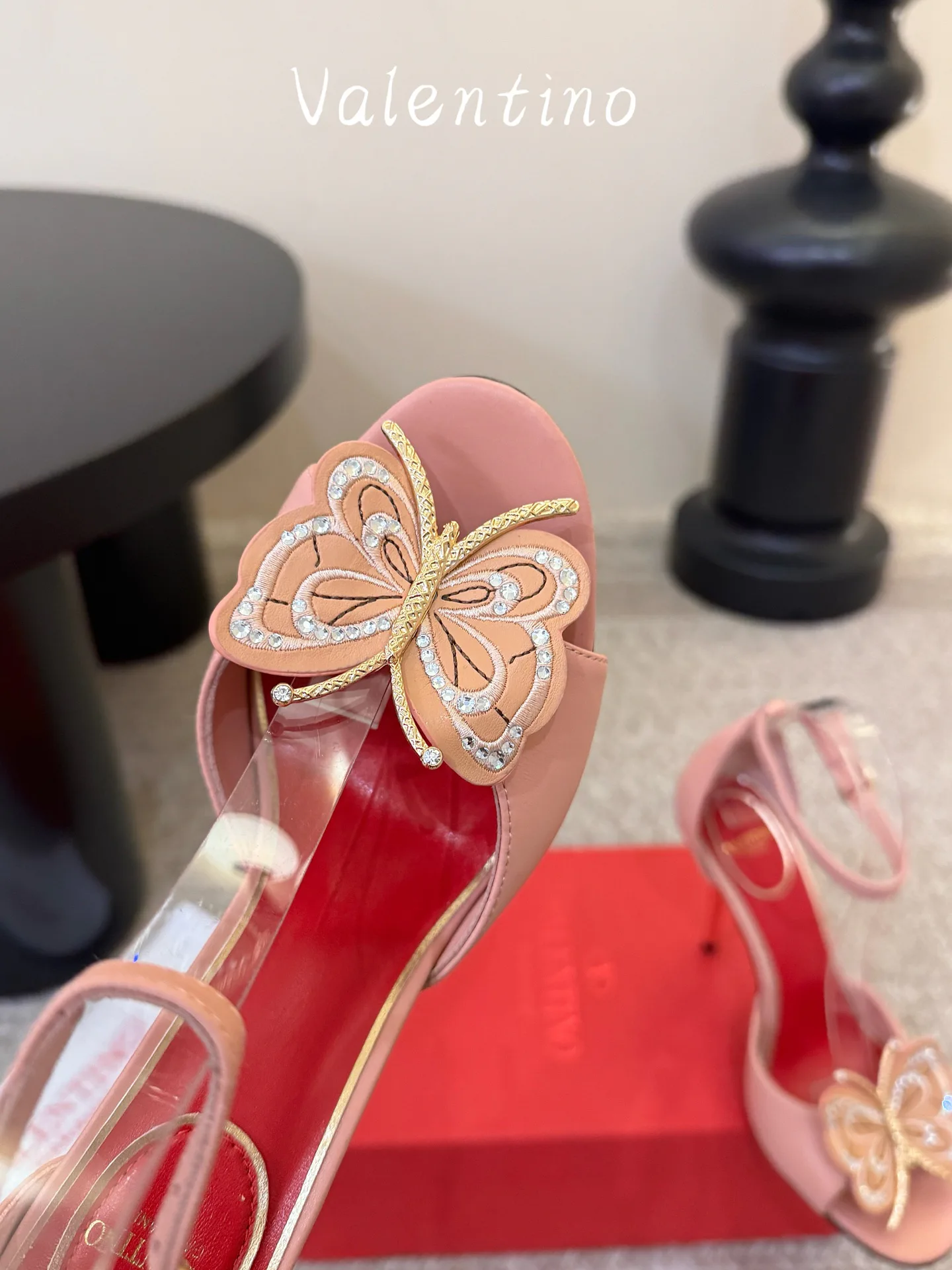 Women's Open-Toe Sandals VALENTINO 17933483