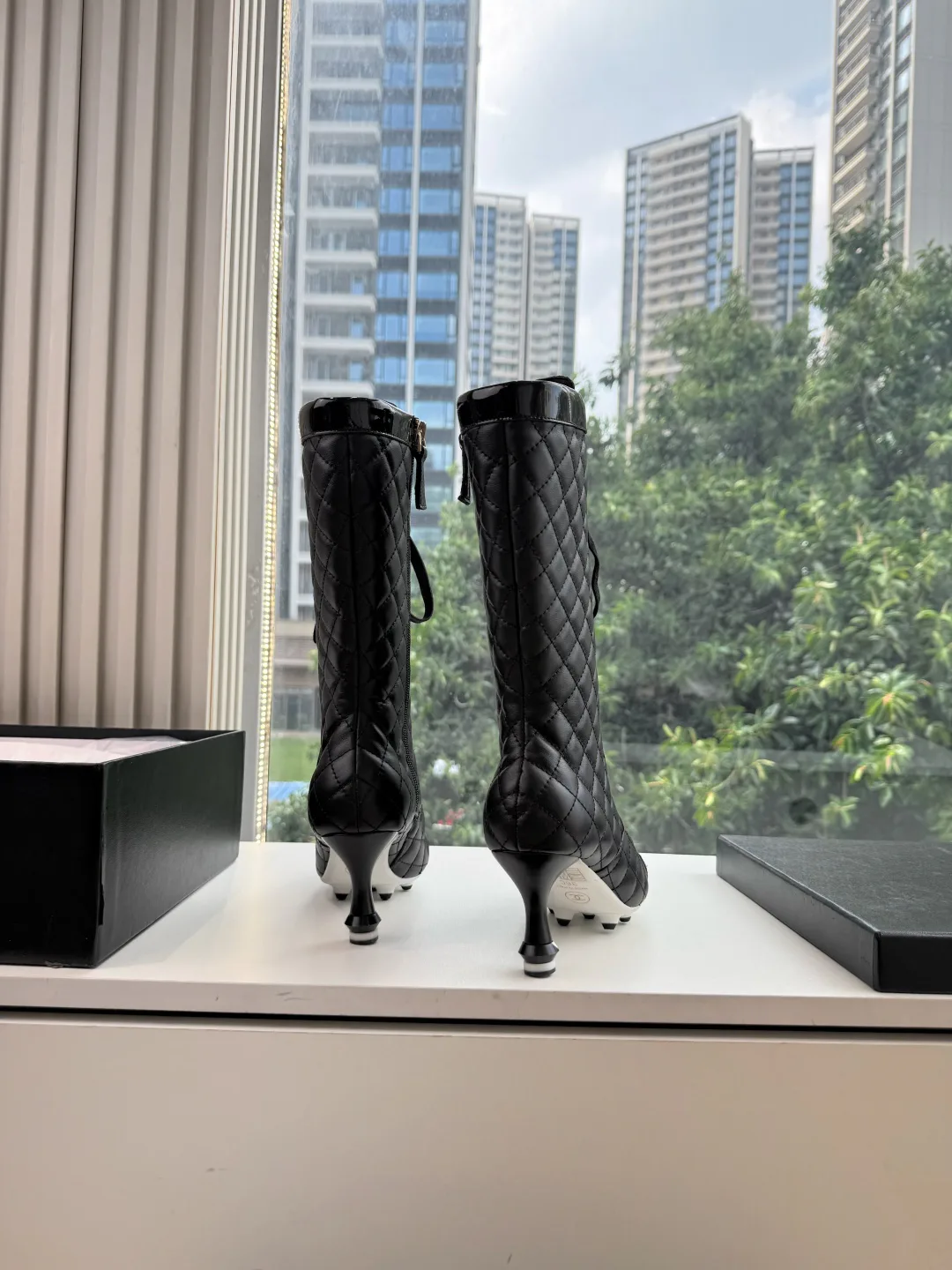 Women's Boots CHANEL 18069792