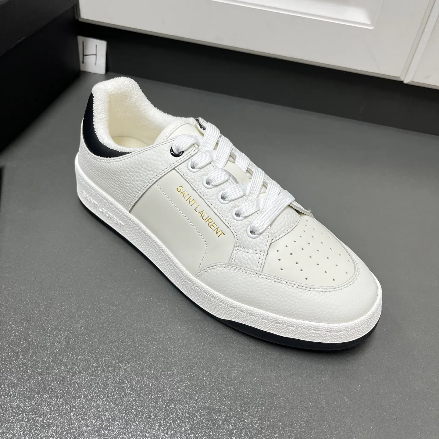 Men's Sneakers SAINT LAURENT 17636687