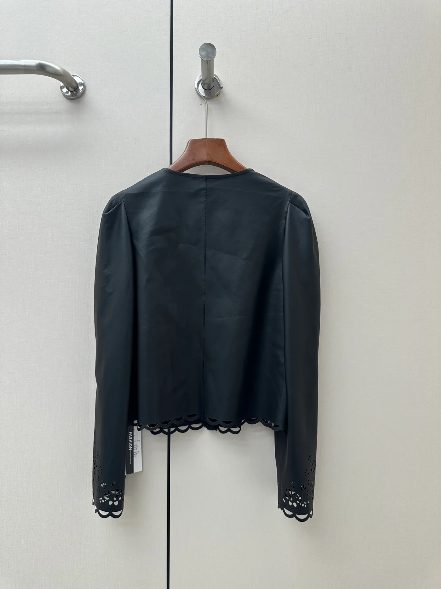 Women's Leather Jackets And Sheepskin Coats HERMES 17959186