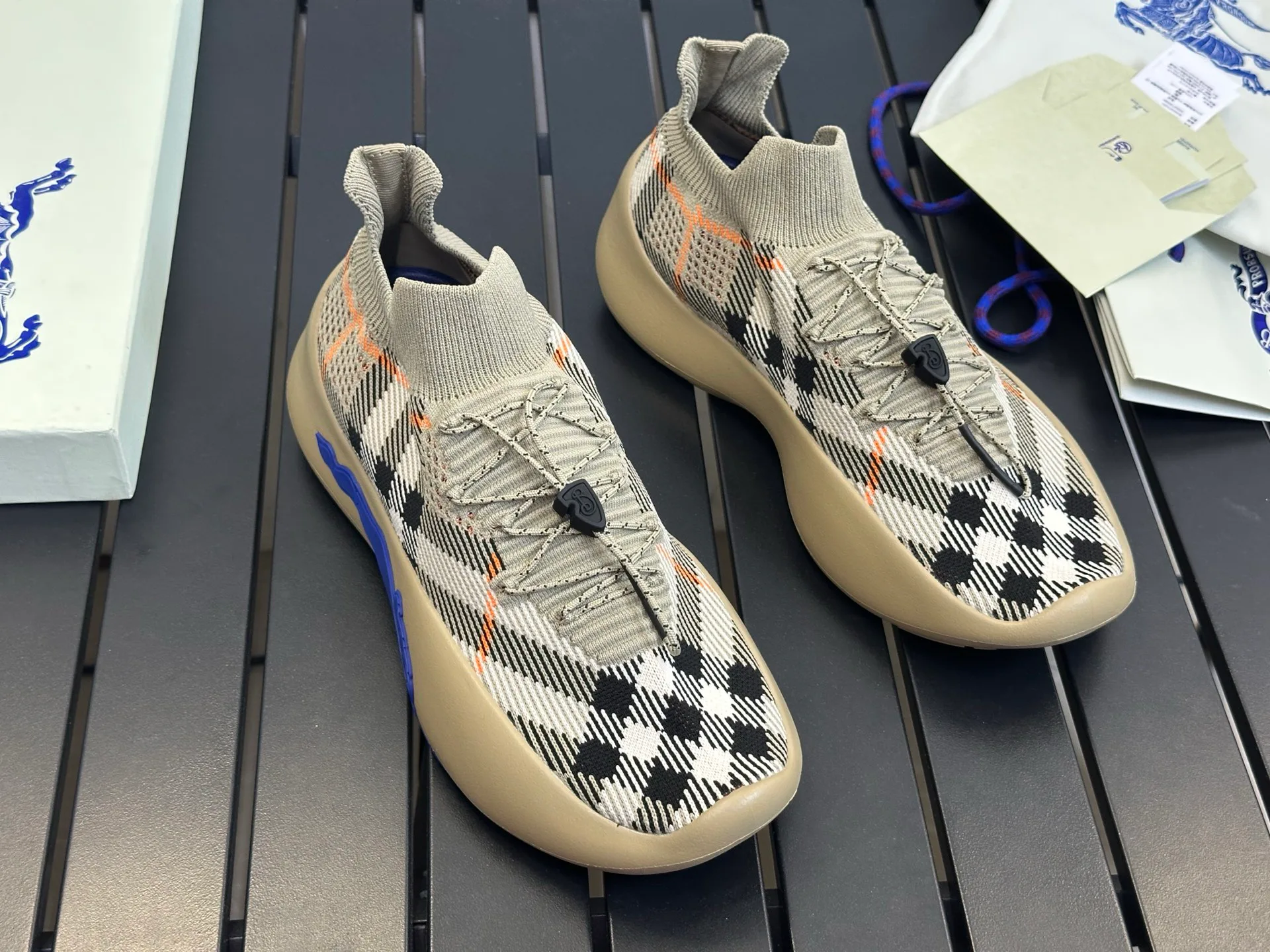 Men's Sneakers BURBERRY 17420320