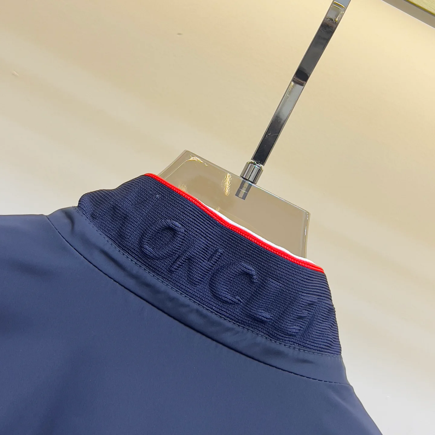 Women's Jackets And Down Jackets MONCLER 17340706