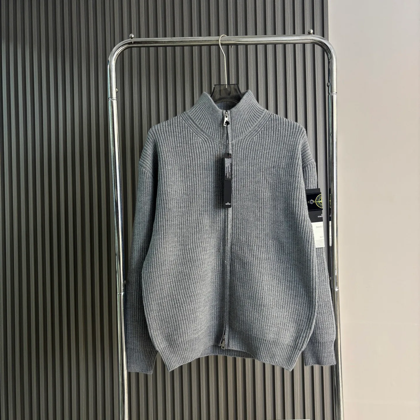 Men's Jumpers And Sweaters STONE ISLAND 18033033