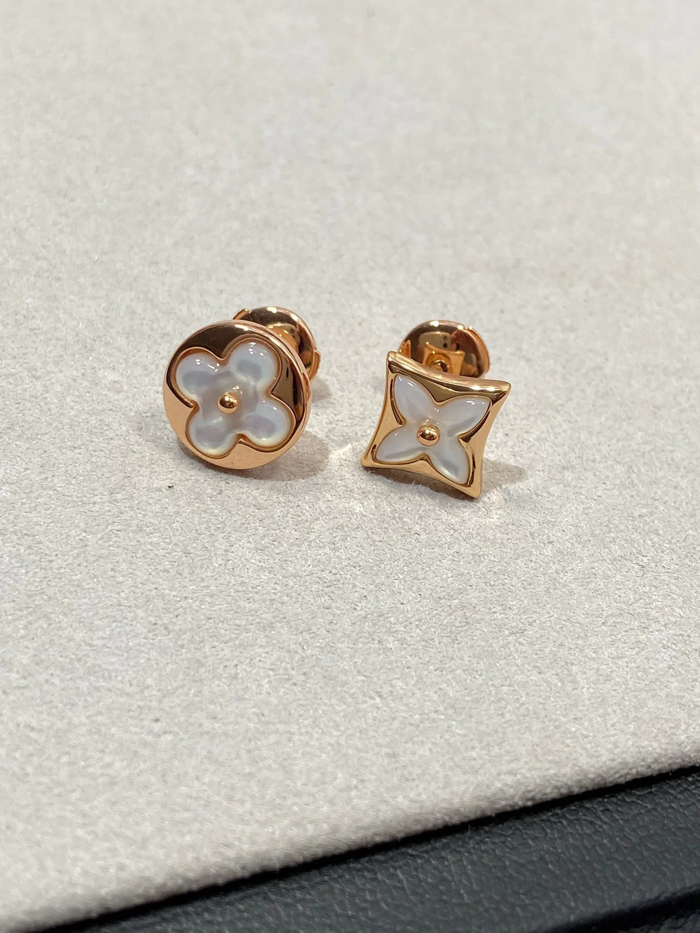 Jewelry LOUIS VUITTON 17819335