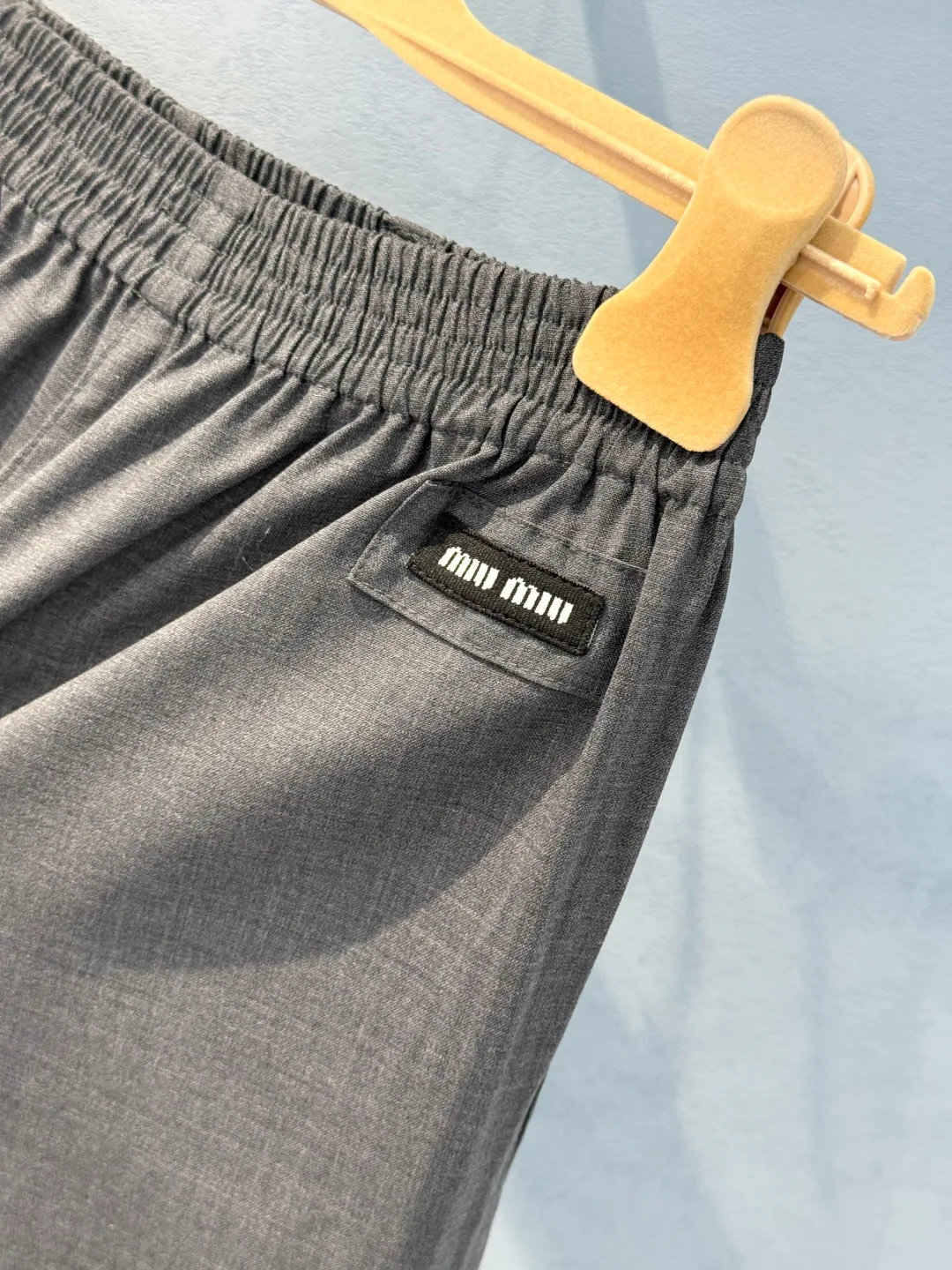 Women's Trousers MIU MIU 18120215