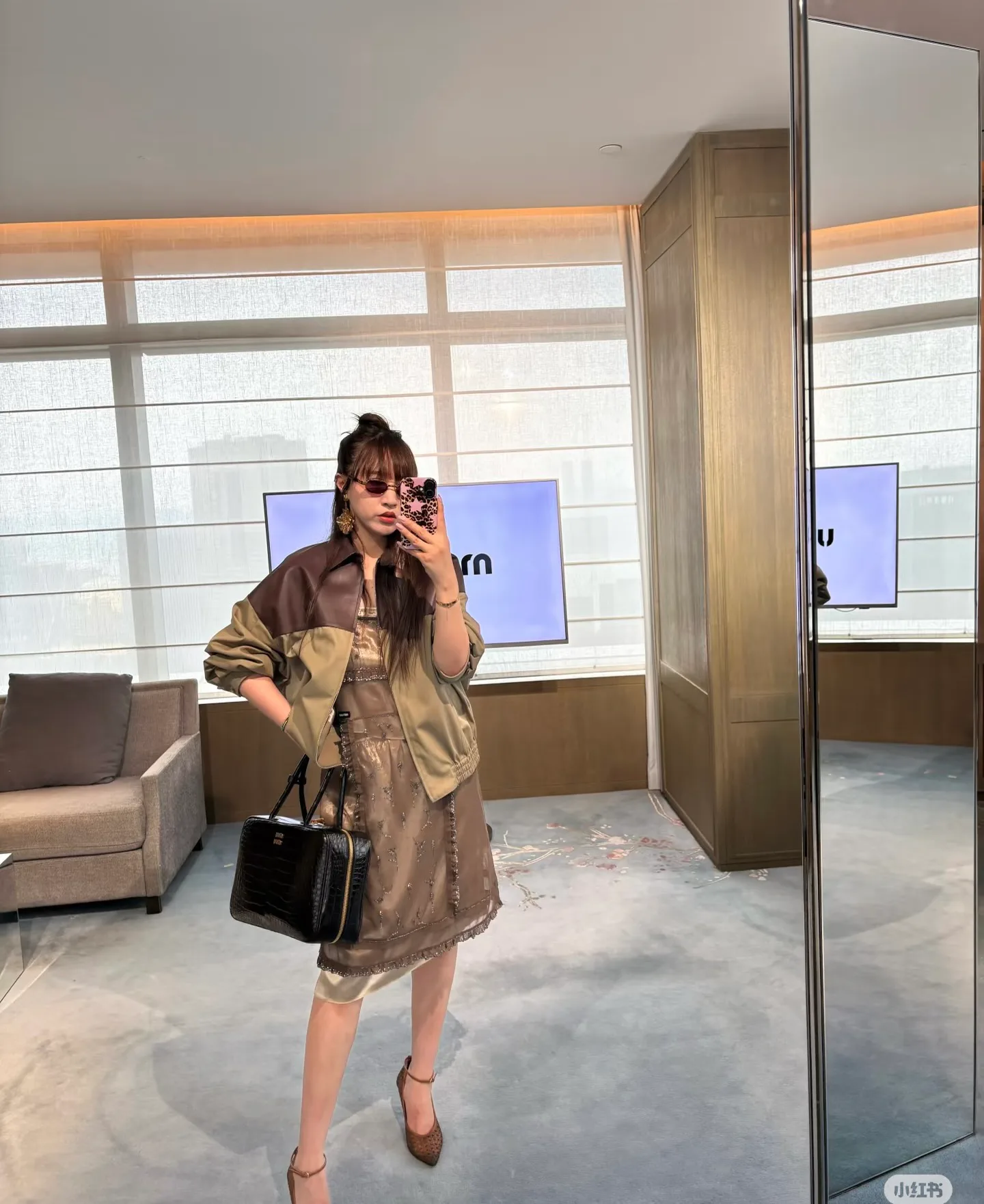 Куртки И Пуховики Женские Miu Miu 18600562