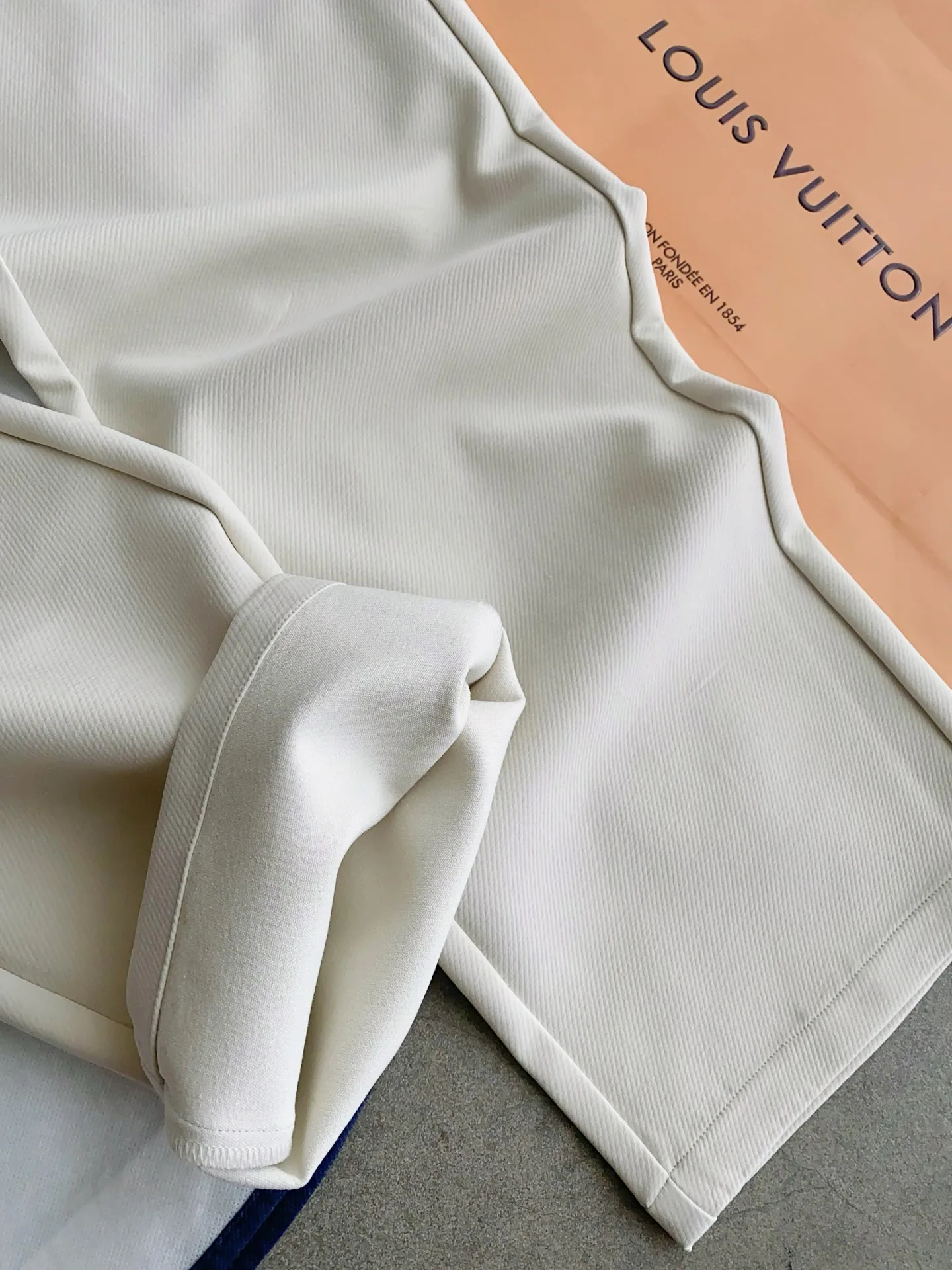 Men's Trousers LOUIS VUITTON 18469101