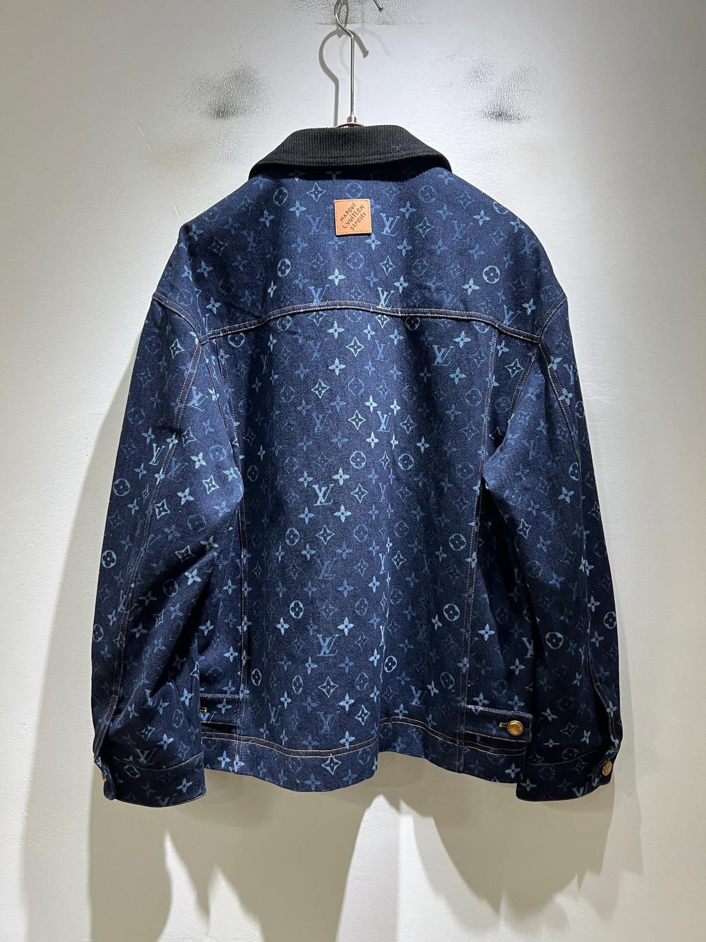 Men's Jackets And Down Jackets LOUIS VUITTON 18080717